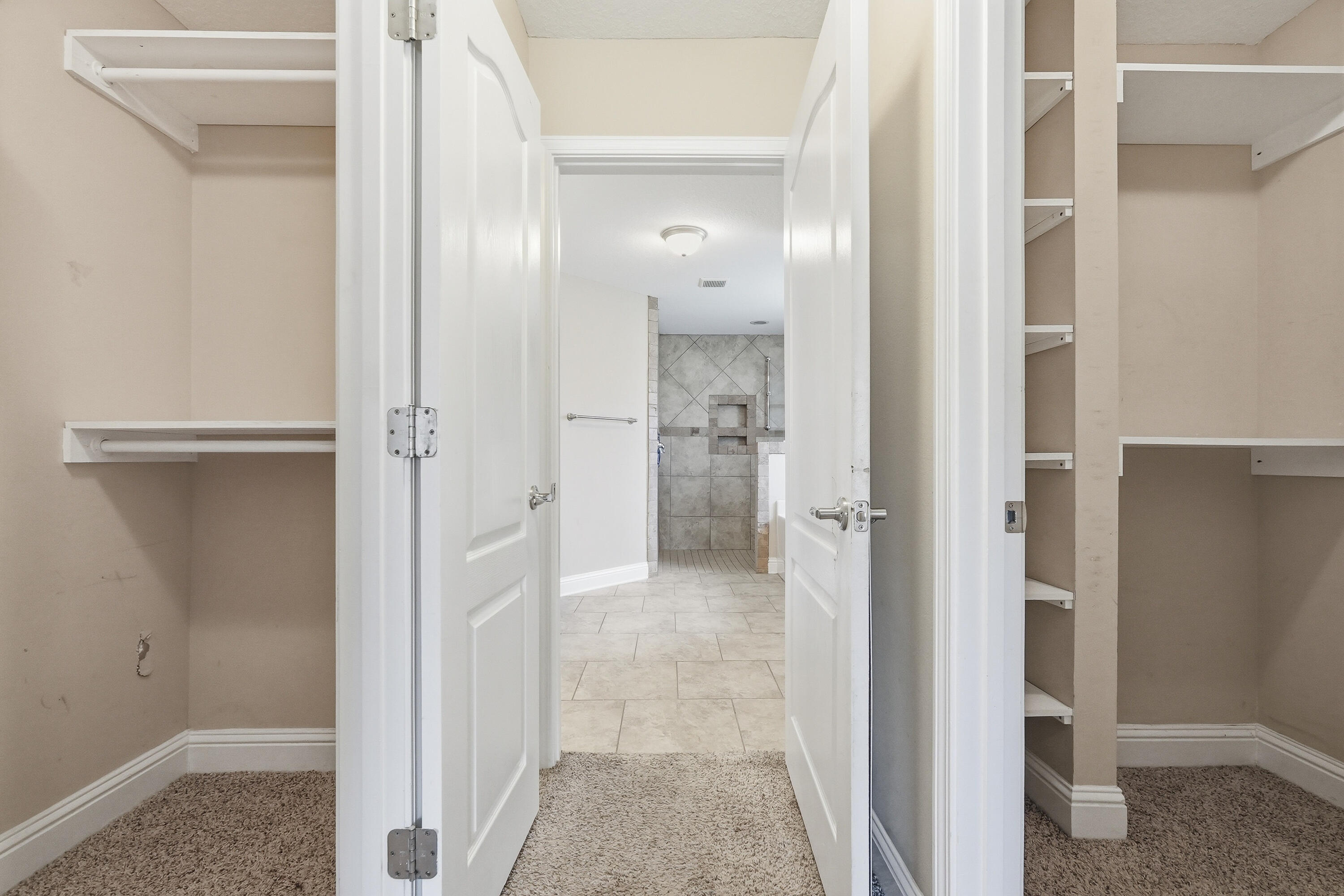 THE MEADOWS - Residential