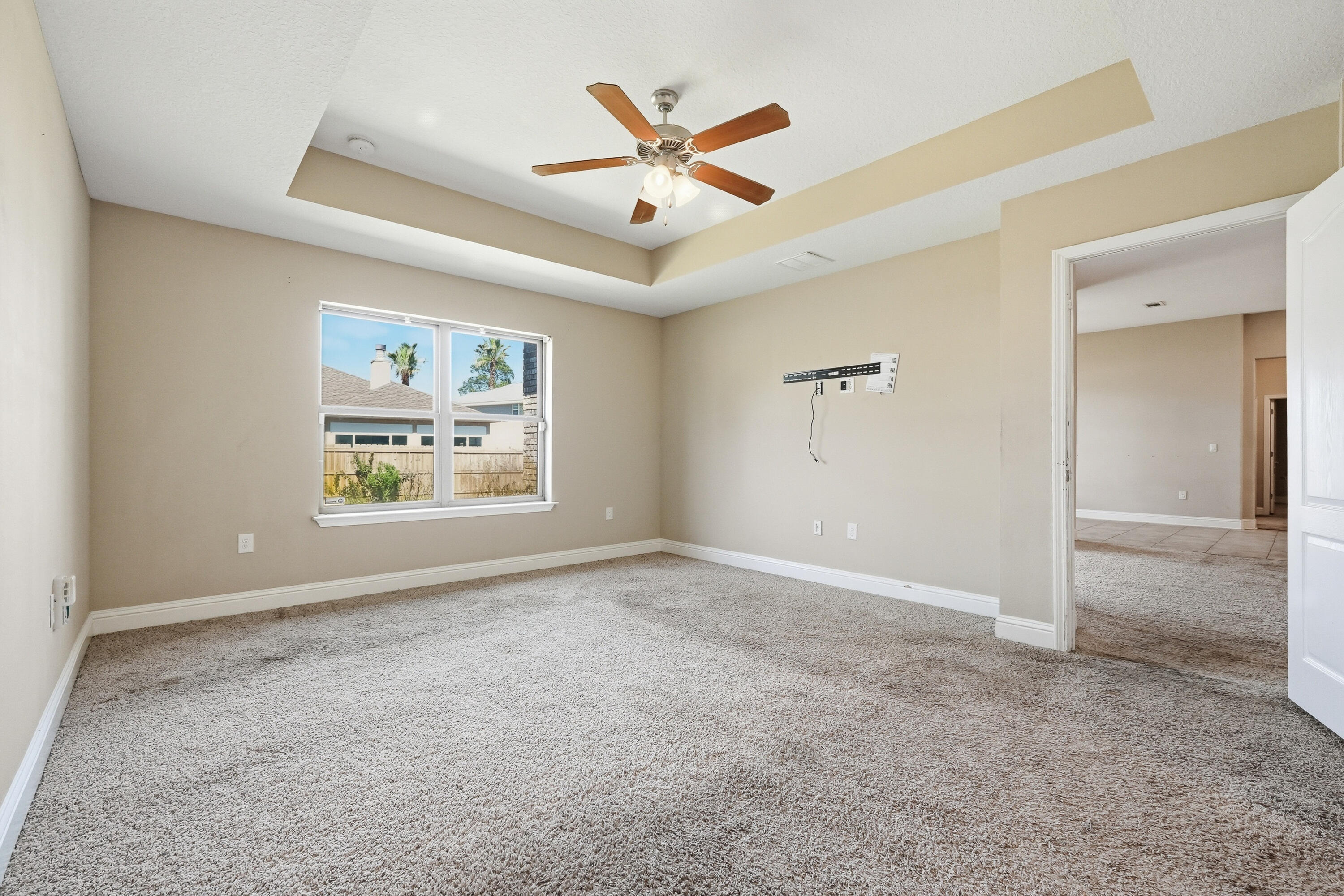 THE MEADOWS - Residential