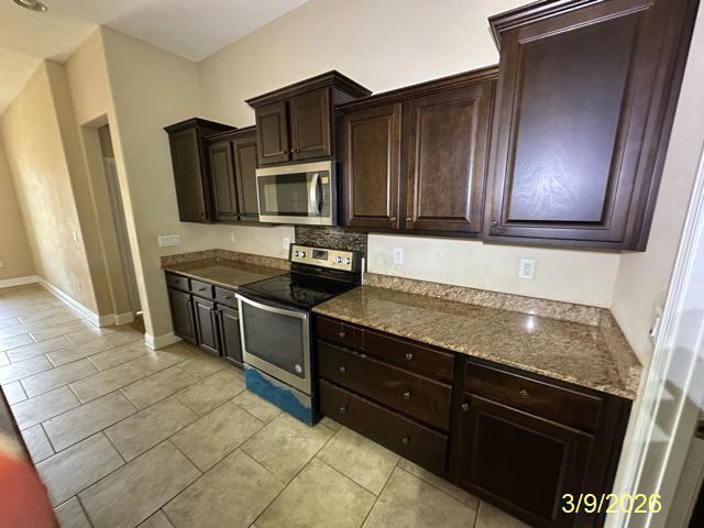 THE MEADOWS - Residential