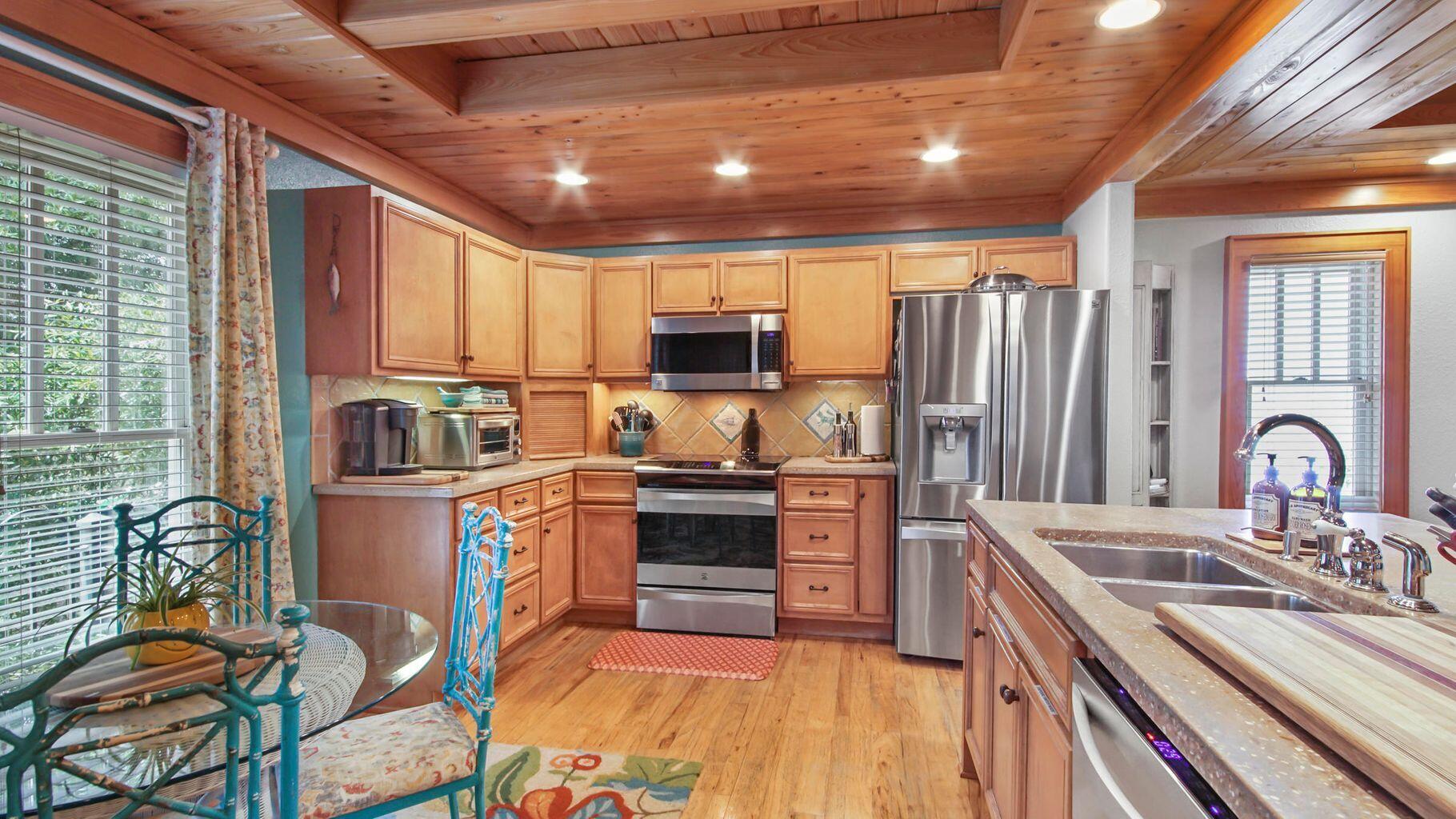 LAKE POWELL ESTATES - Residential