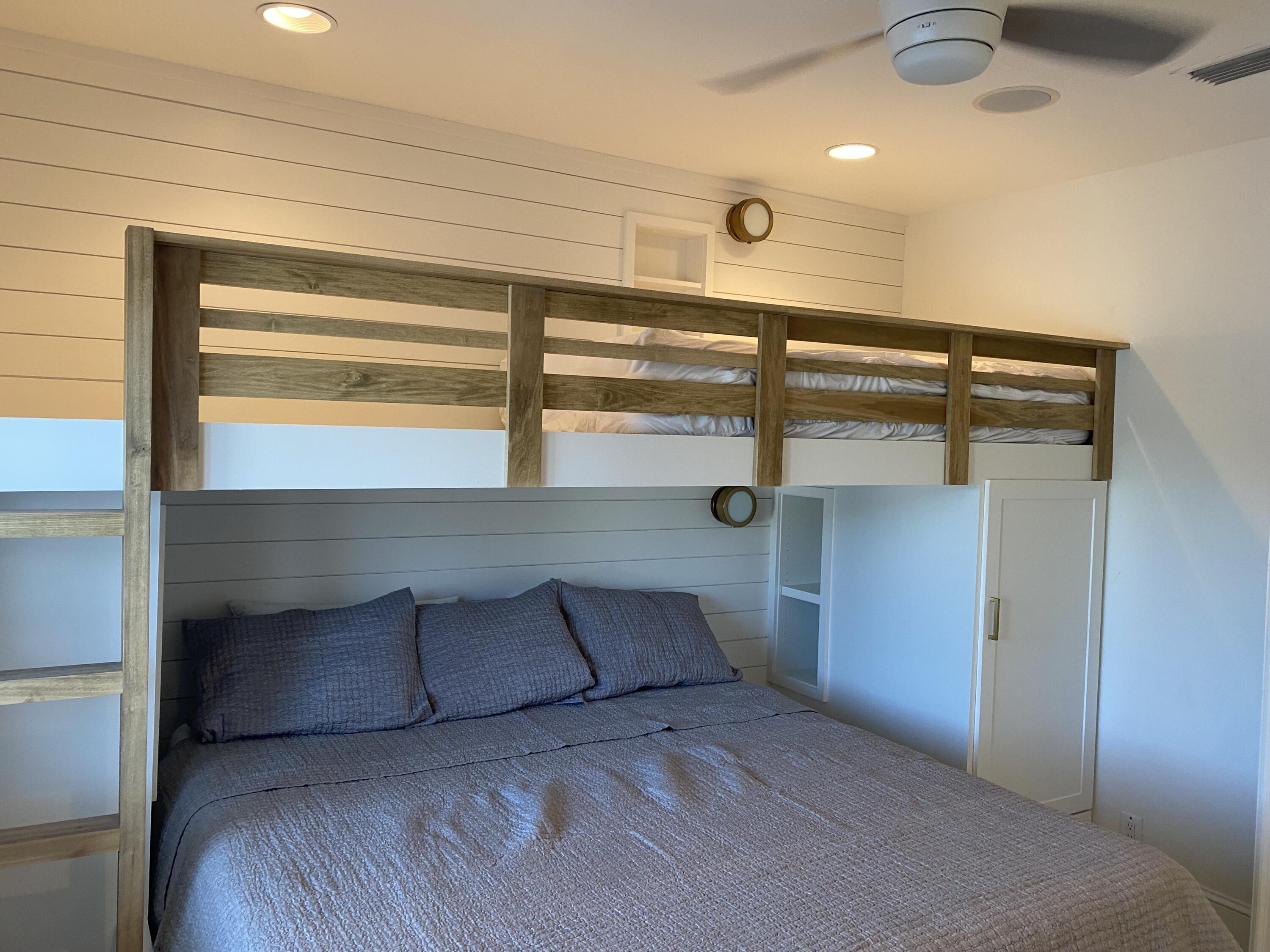 GULF PINES - Residential