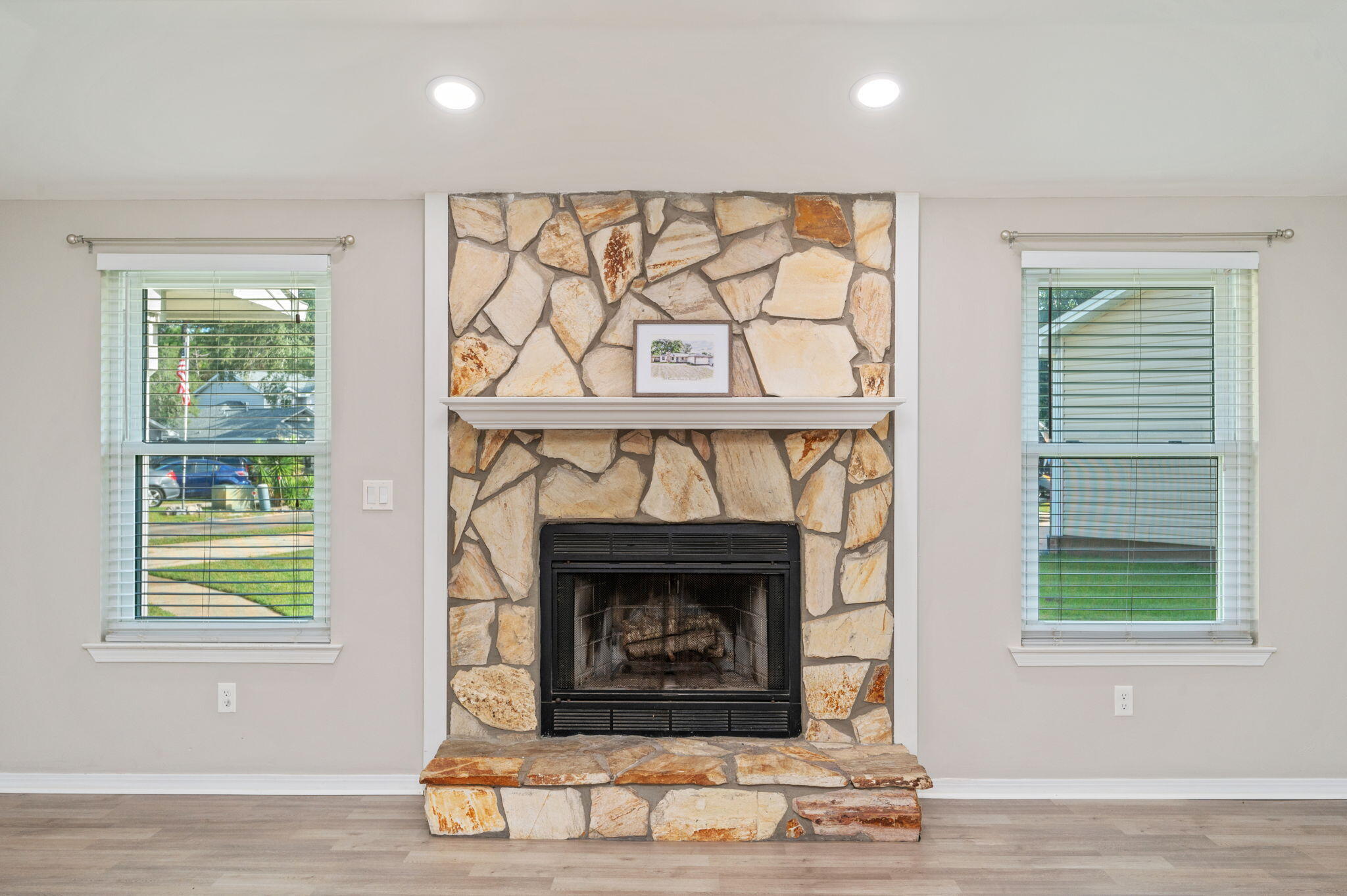 MEADOW WOODS - Residential