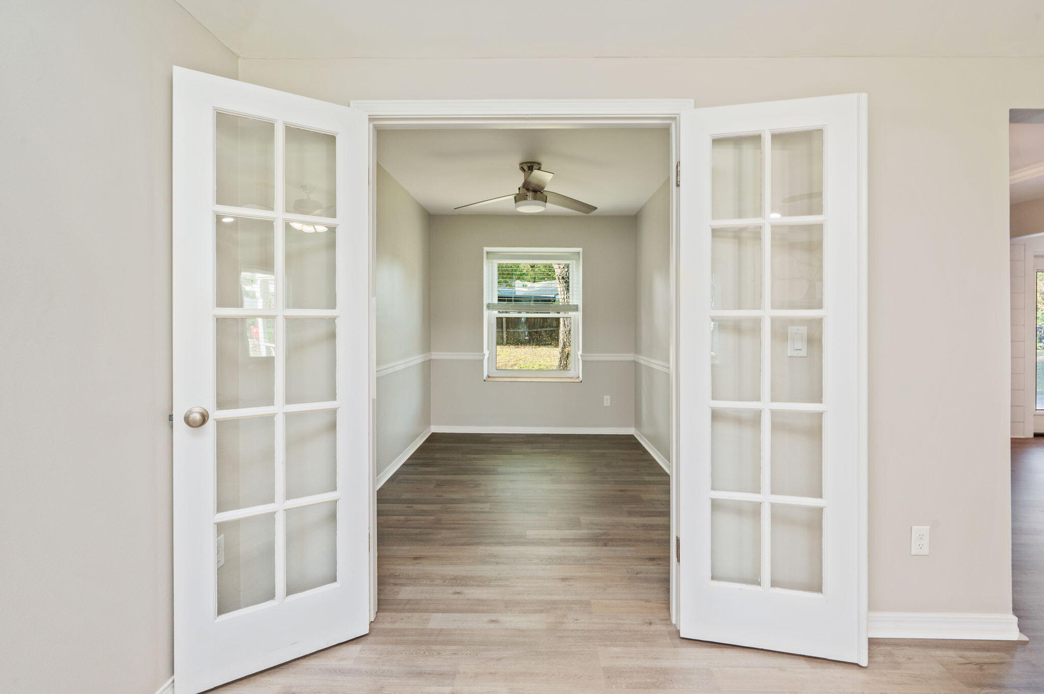 MEADOW WOODS - Residential