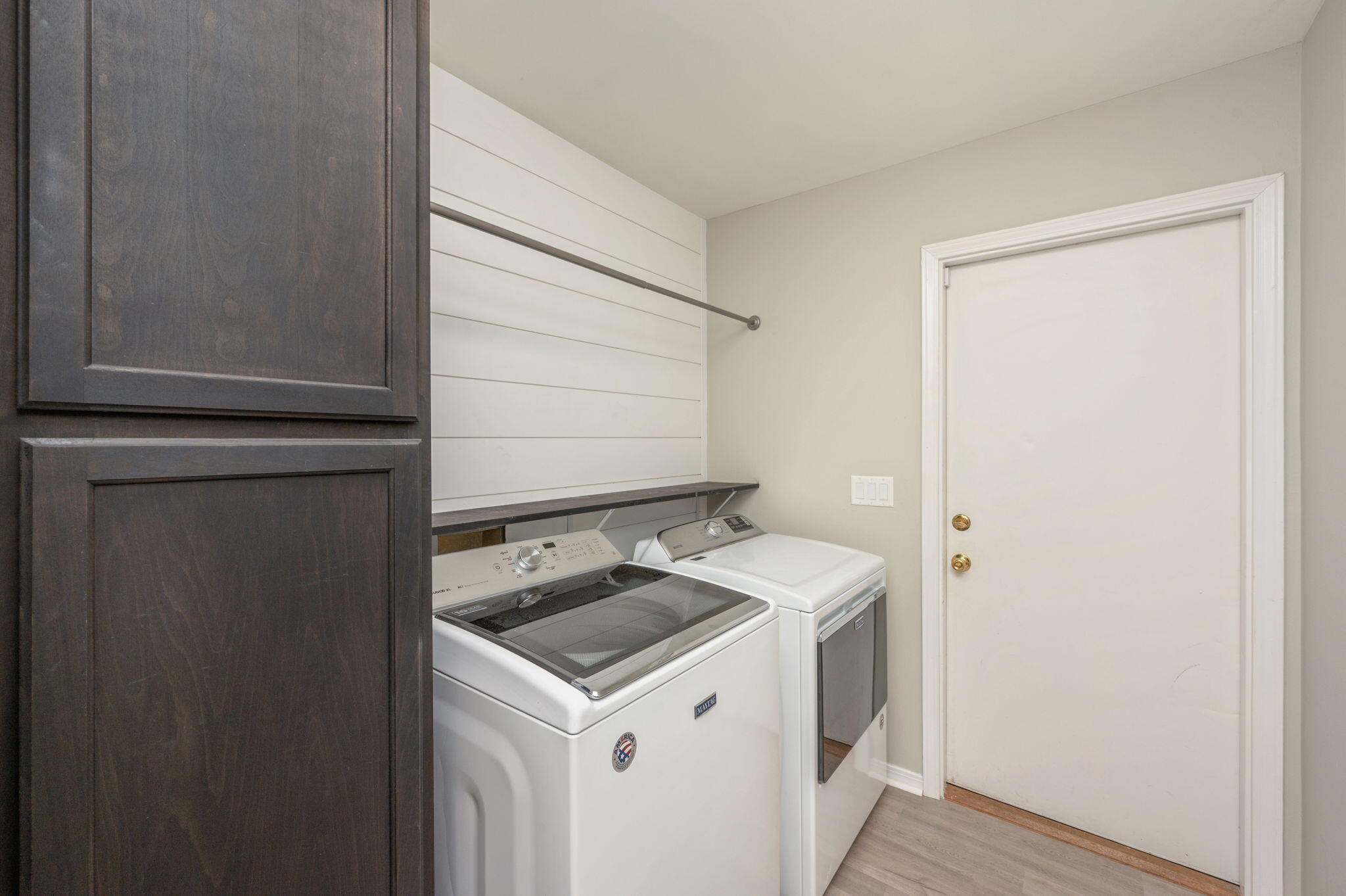 MEADOW WOODS - Residential
