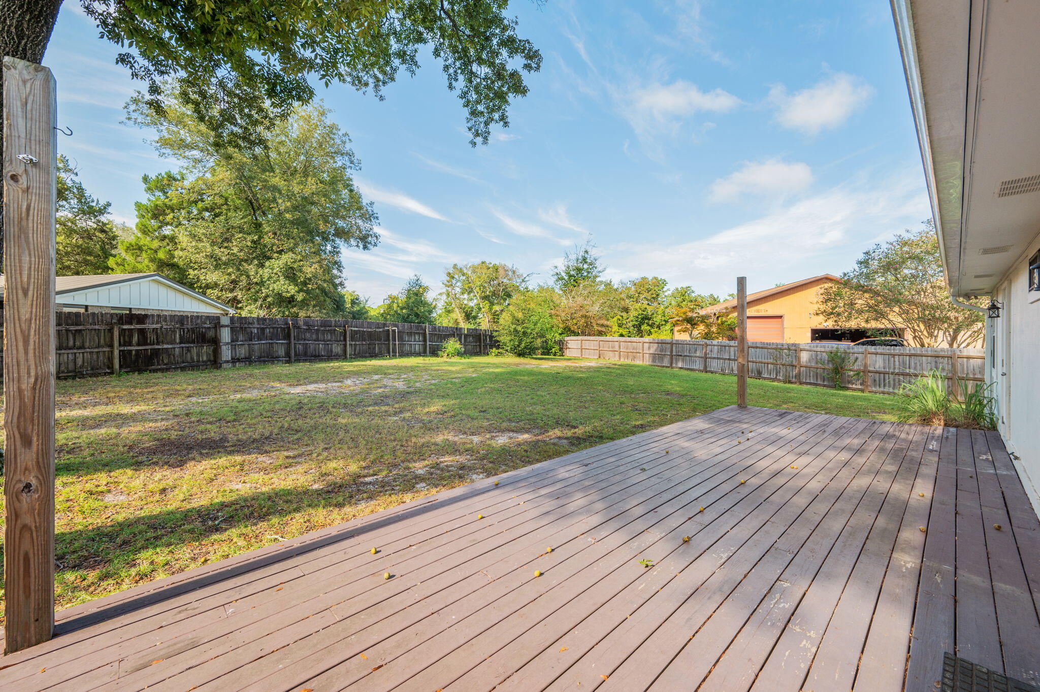 MEADOW WOODS - Residential