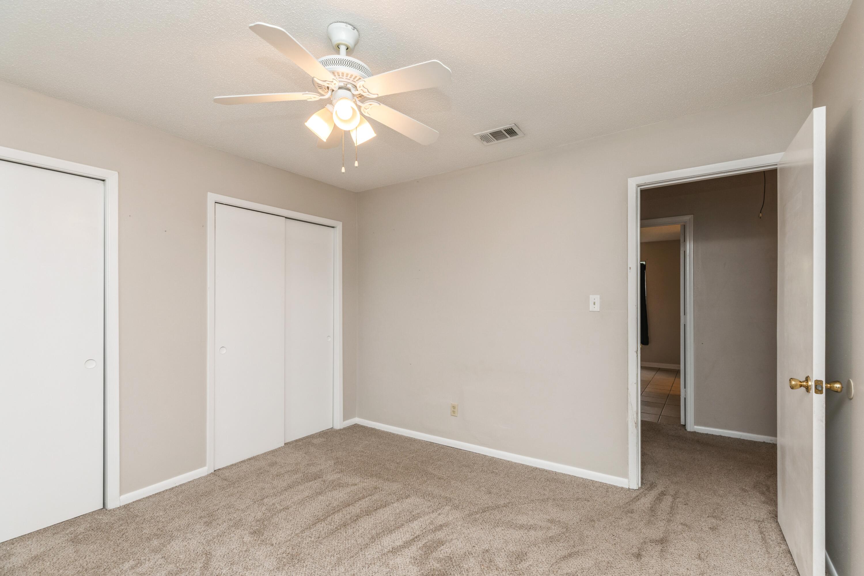 YORKTOWN AT WILLOW BEND - Residential