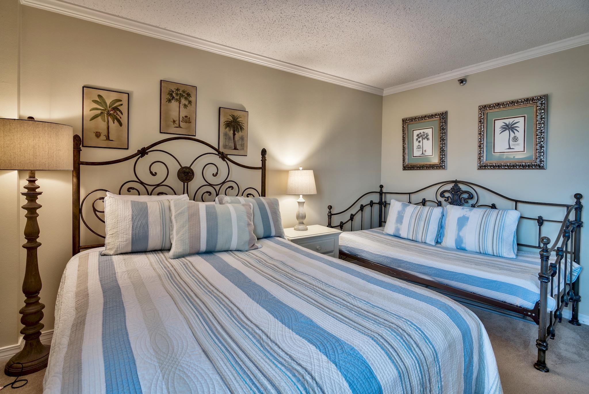 INLET REEF CLUB CONDO - Residential