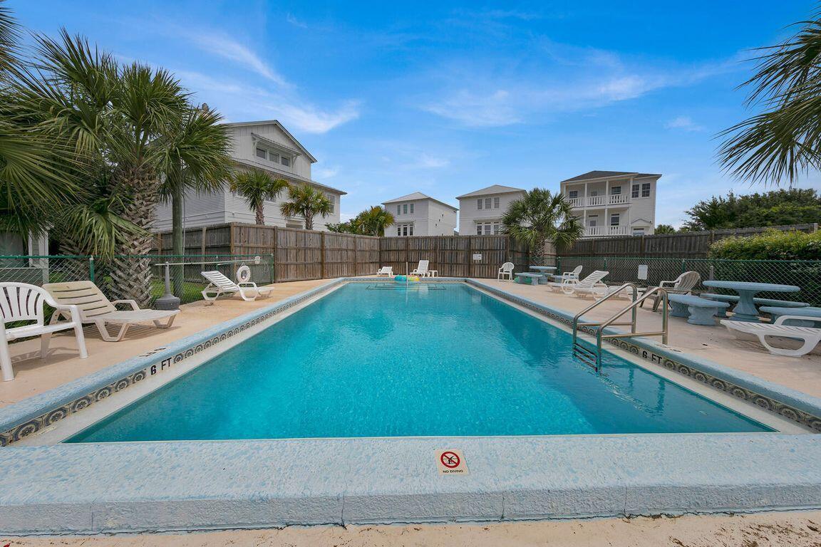 SURFSONG CONDO OF DESTIN - Residential