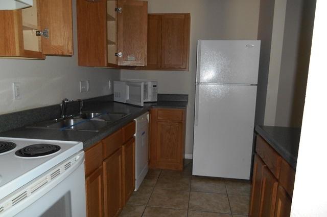 SHADY OAKS - Residential