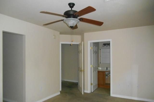 SHADY OAKS - Residential