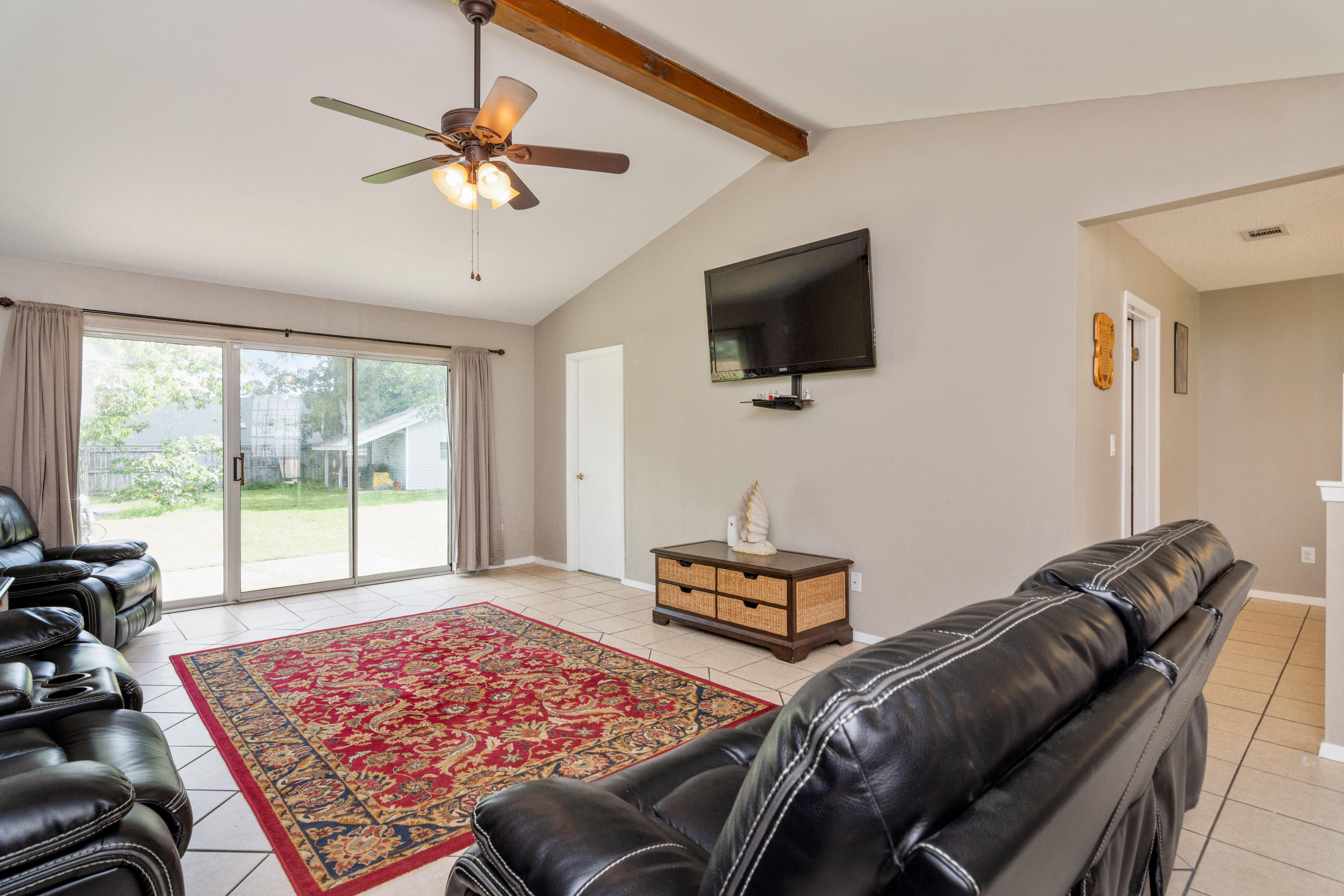 BEAVER CREEK S/D PH II LOT 13 - Residential