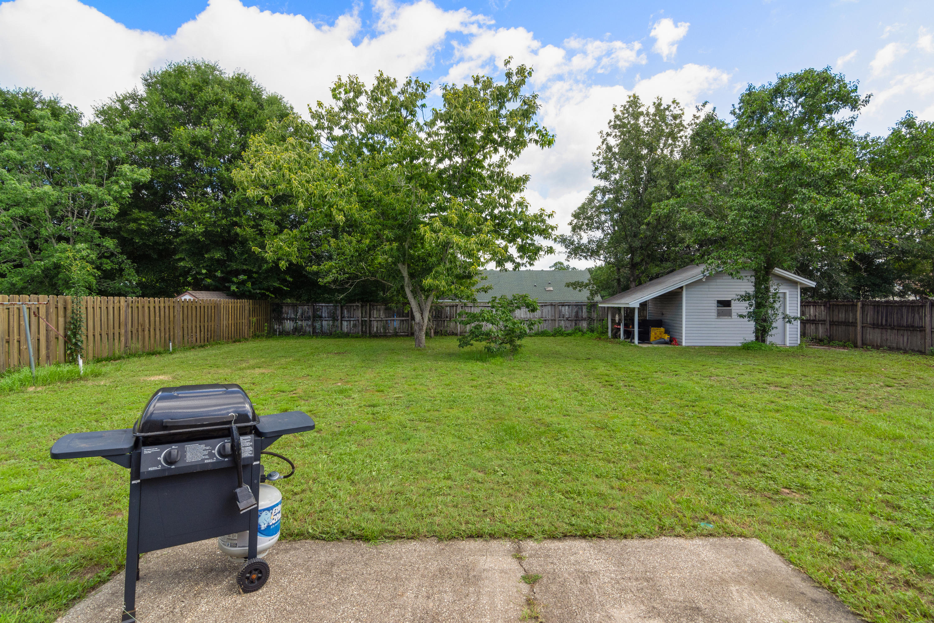 BEAVER CREEK S/D PH II LOT 13 - Residential