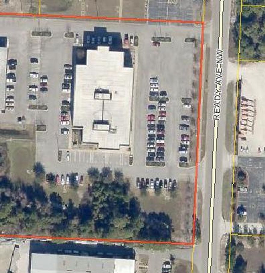 Ground floor Professional Office Space 19000 SF