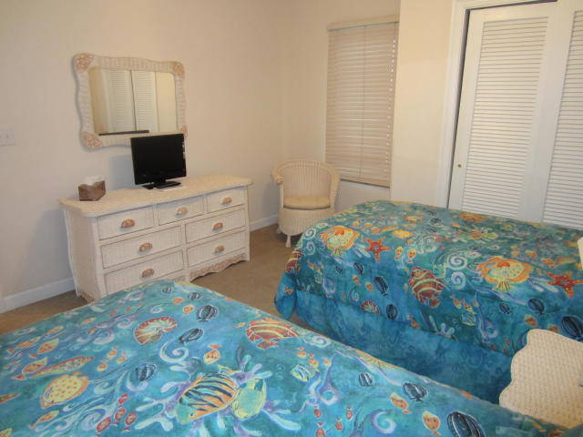 STERLING SHORES - Residential