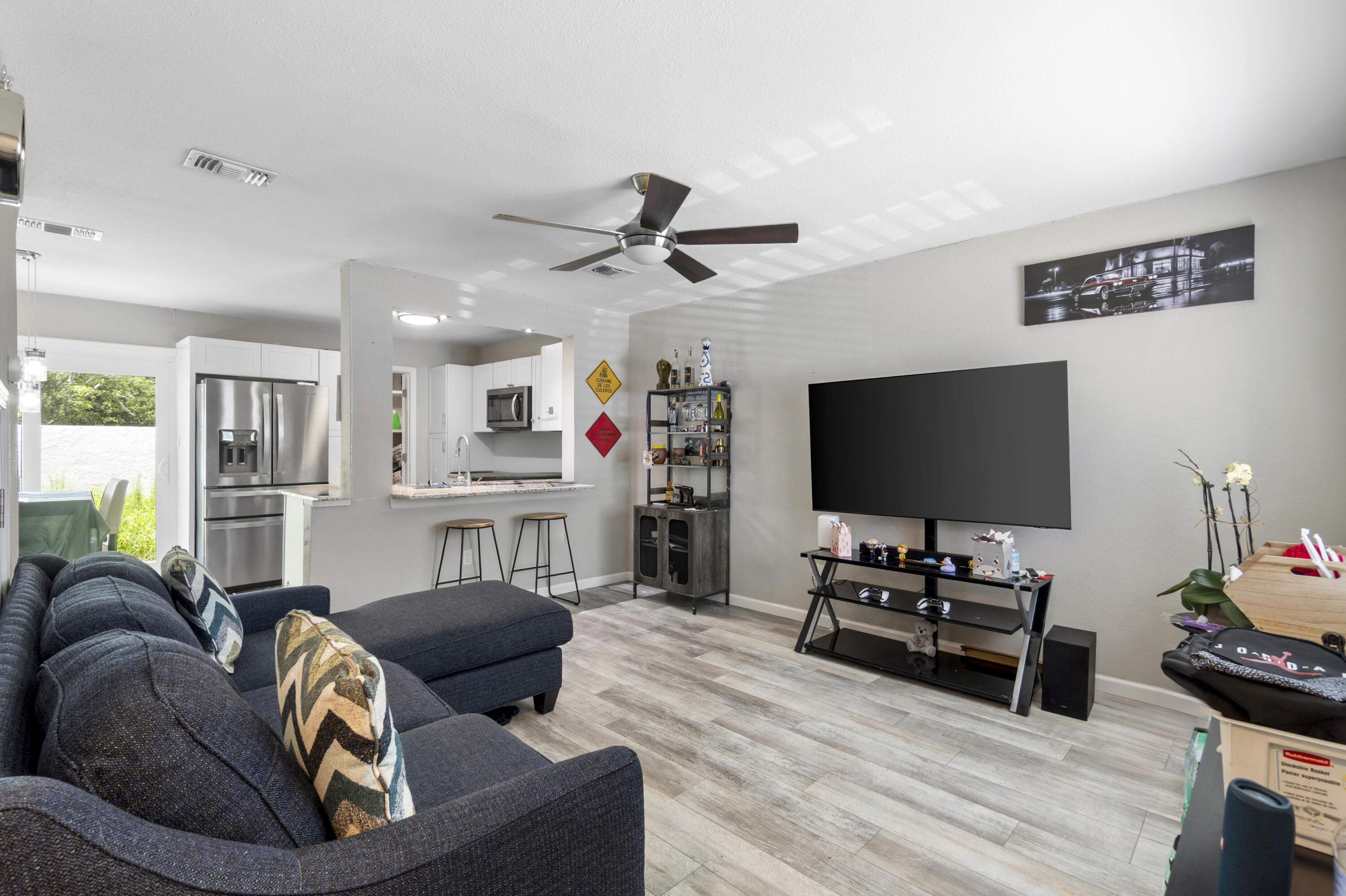 INDIAN HILLS - Residential