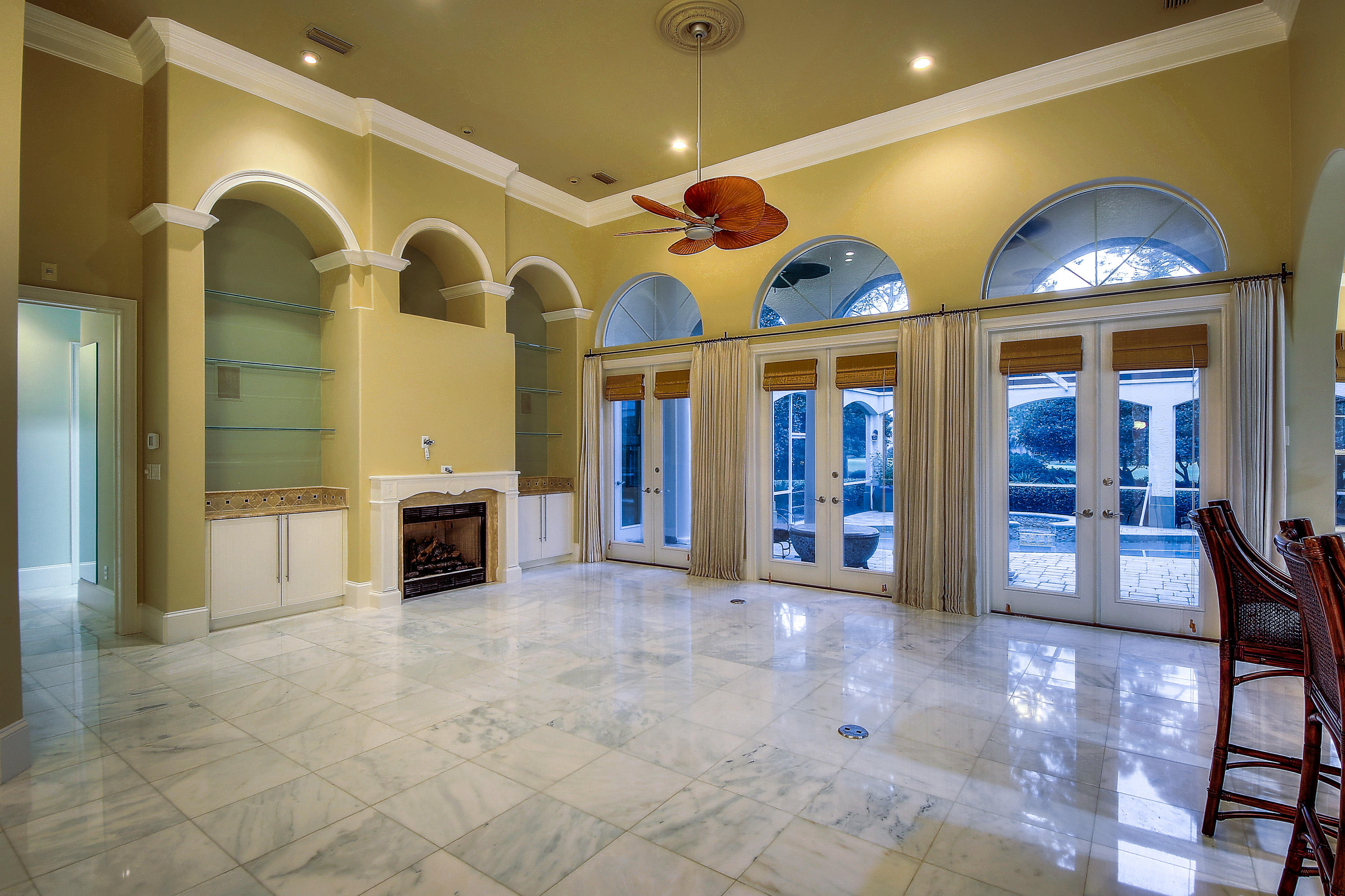 BURNT PINE - Residential