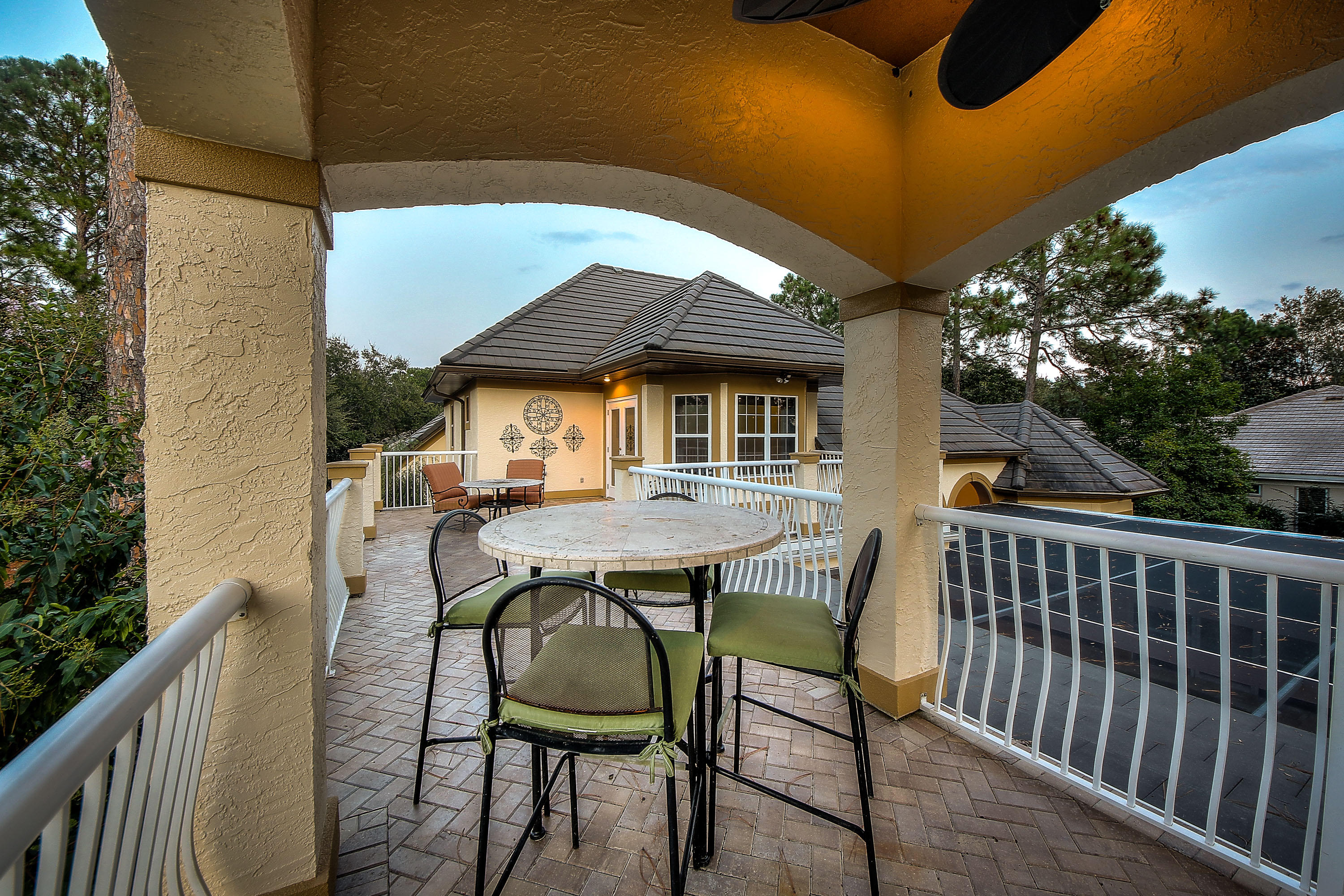 BURNT PINE - Residential