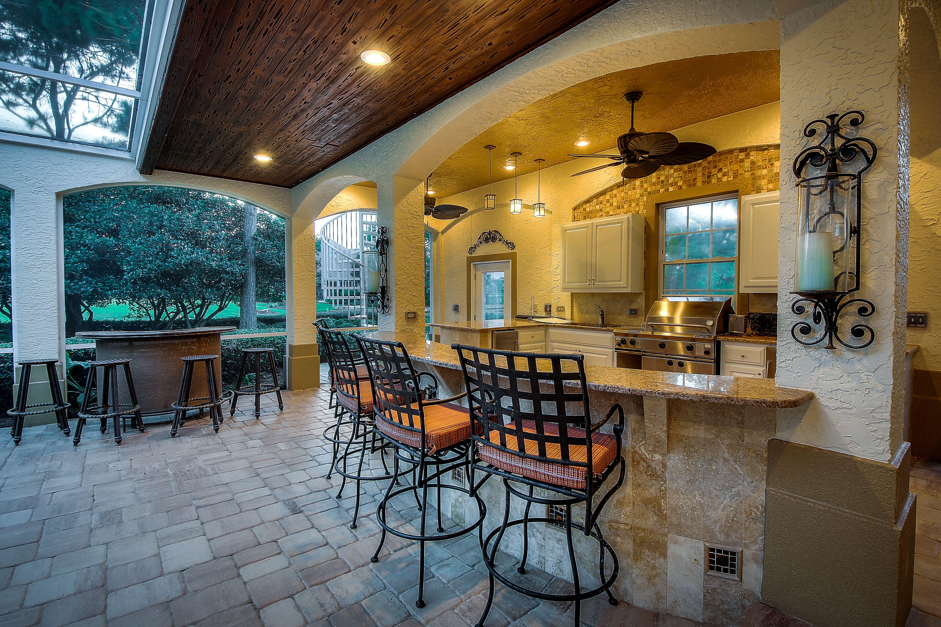 BURNT PINE - Residential