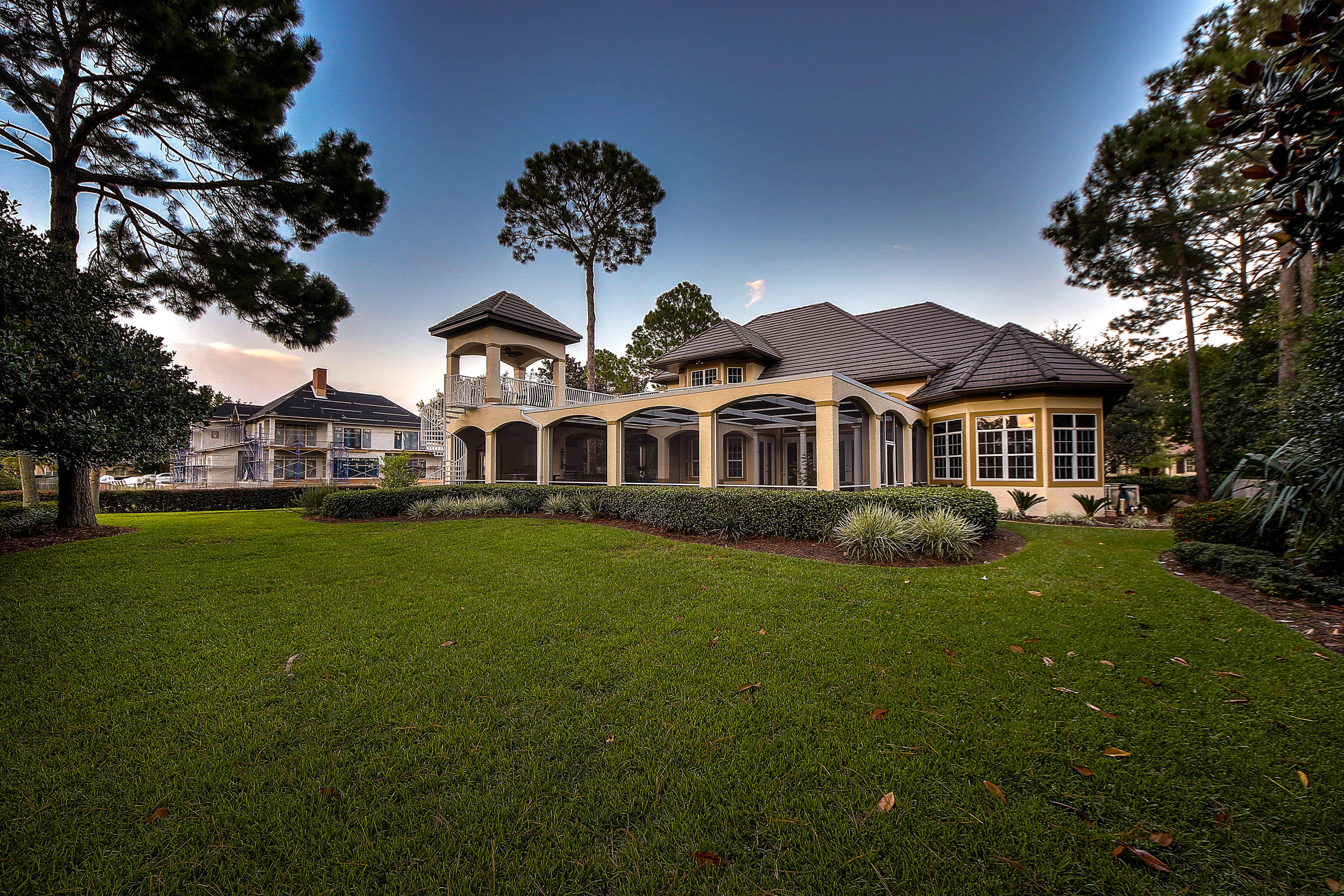 BURNT PINE - Residential