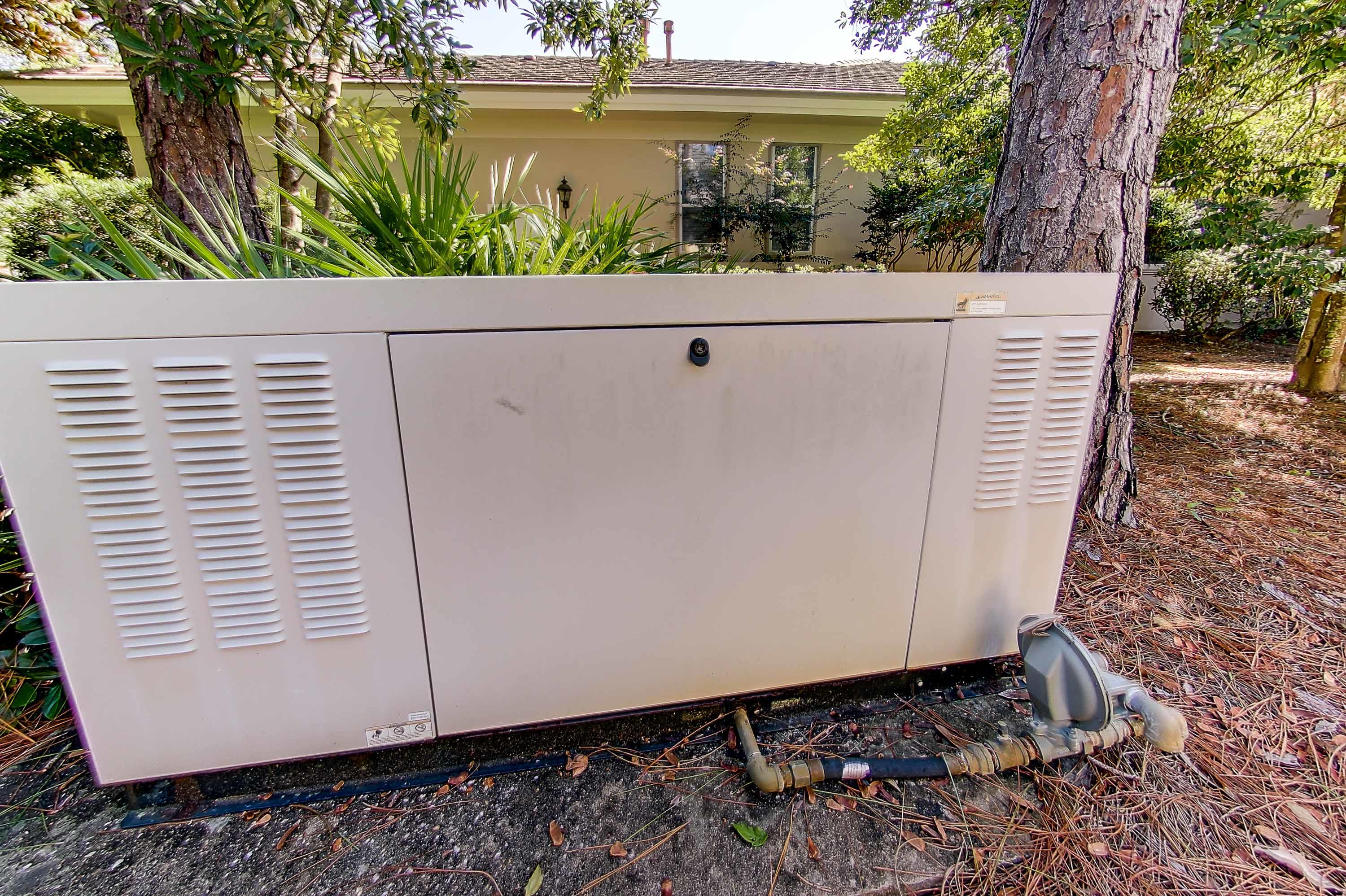 BURNT PINE - Residential