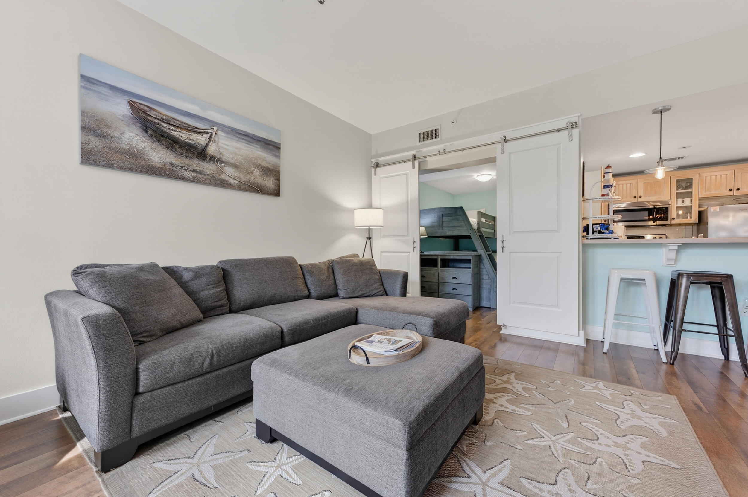 PILOT HOUSE - Residential