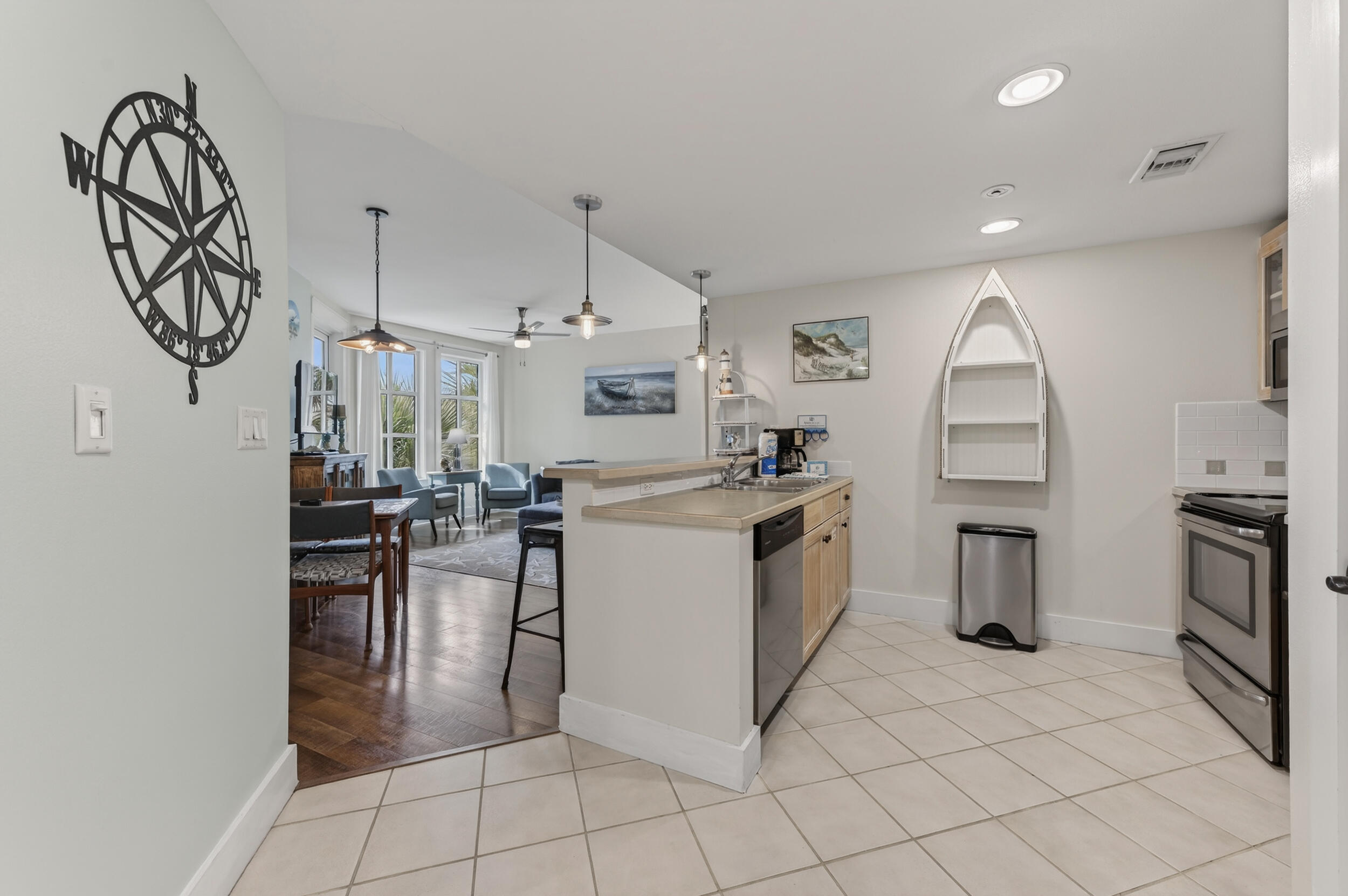 PILOT HOUSE - Residential