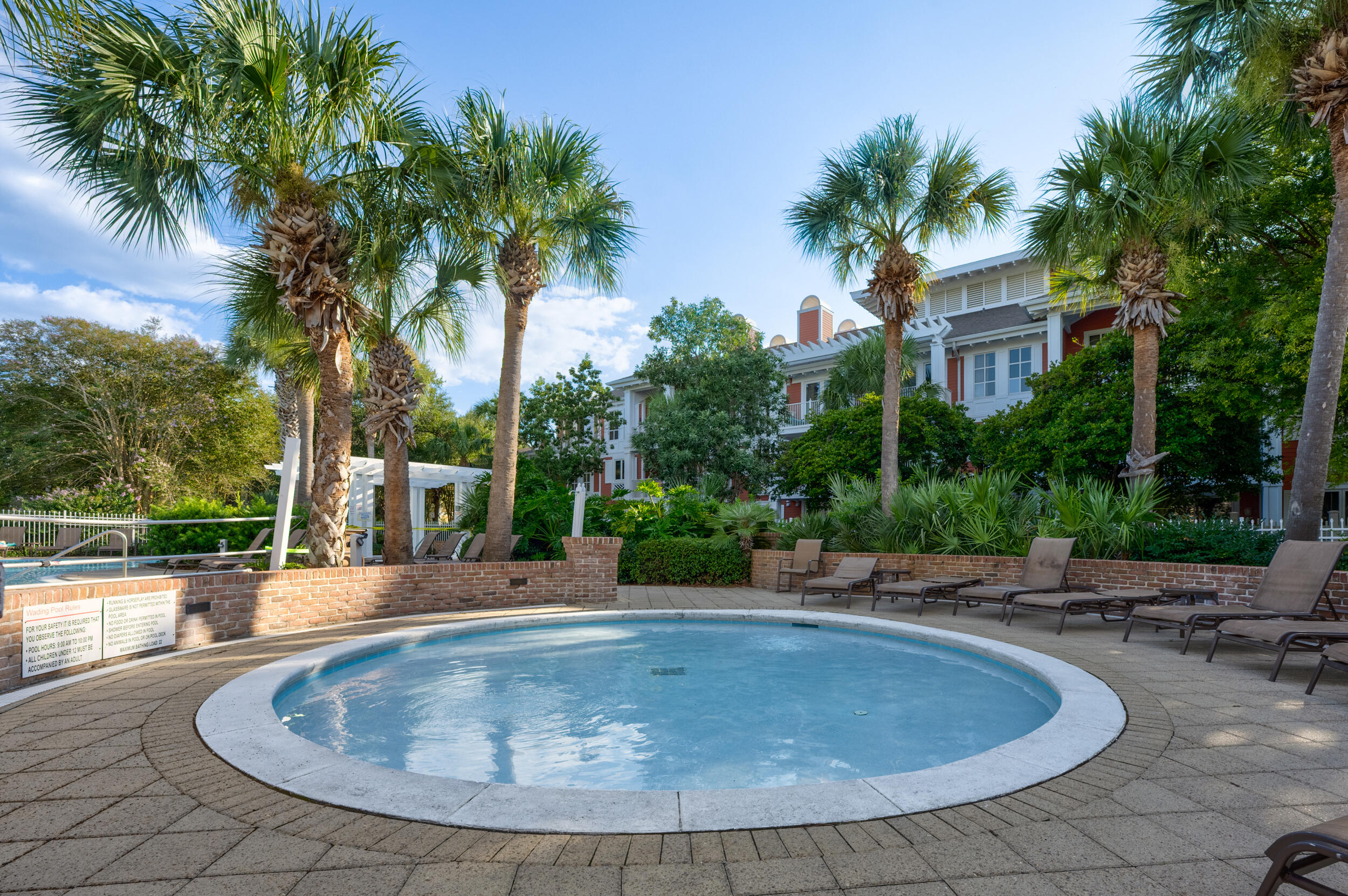 PILOT HOUSE - Residential