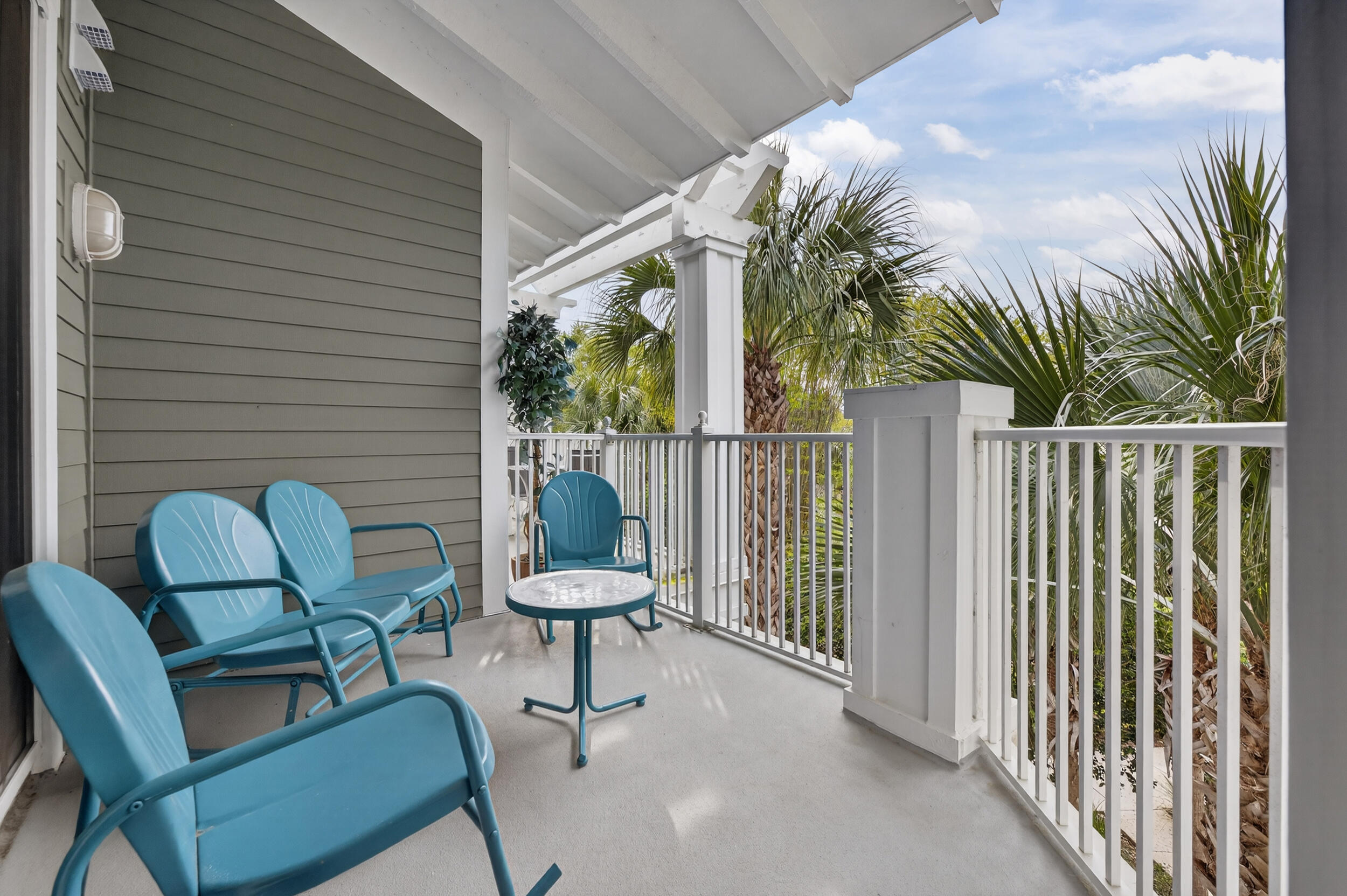 PILOT HOUSE - Residential