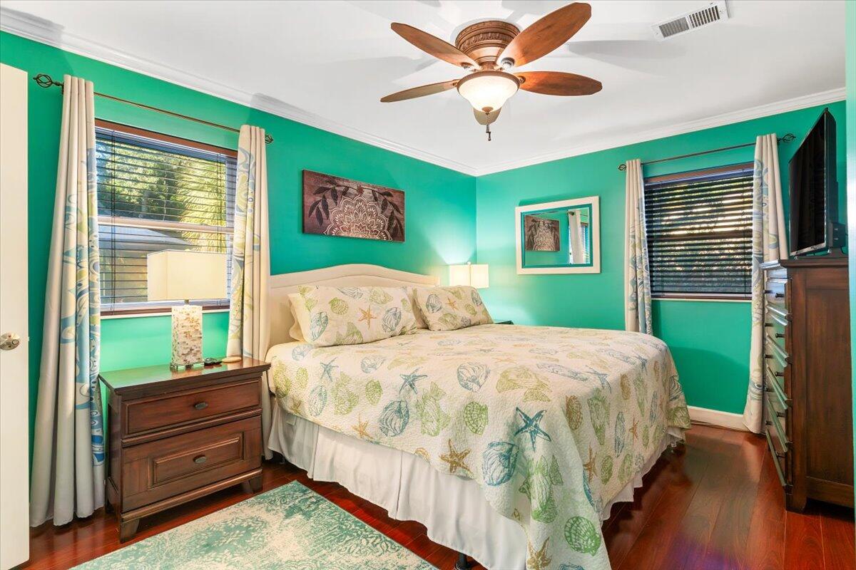 COLONIAL HEIGHTS - Residential
