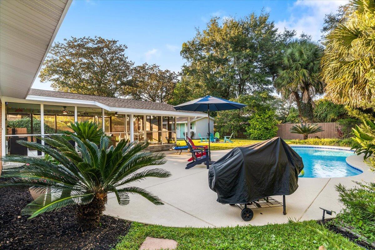 COLONIAL HEIGHTS - Residential