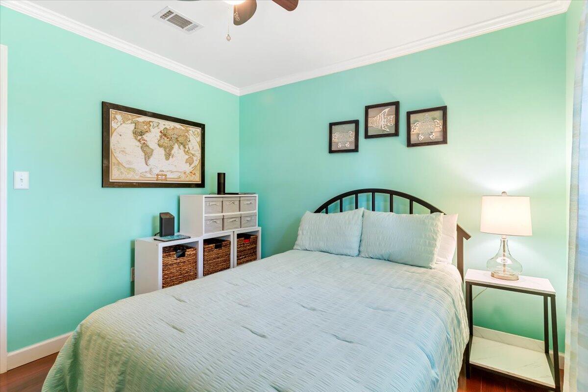 COLONIAL HEIGHTS - Residential