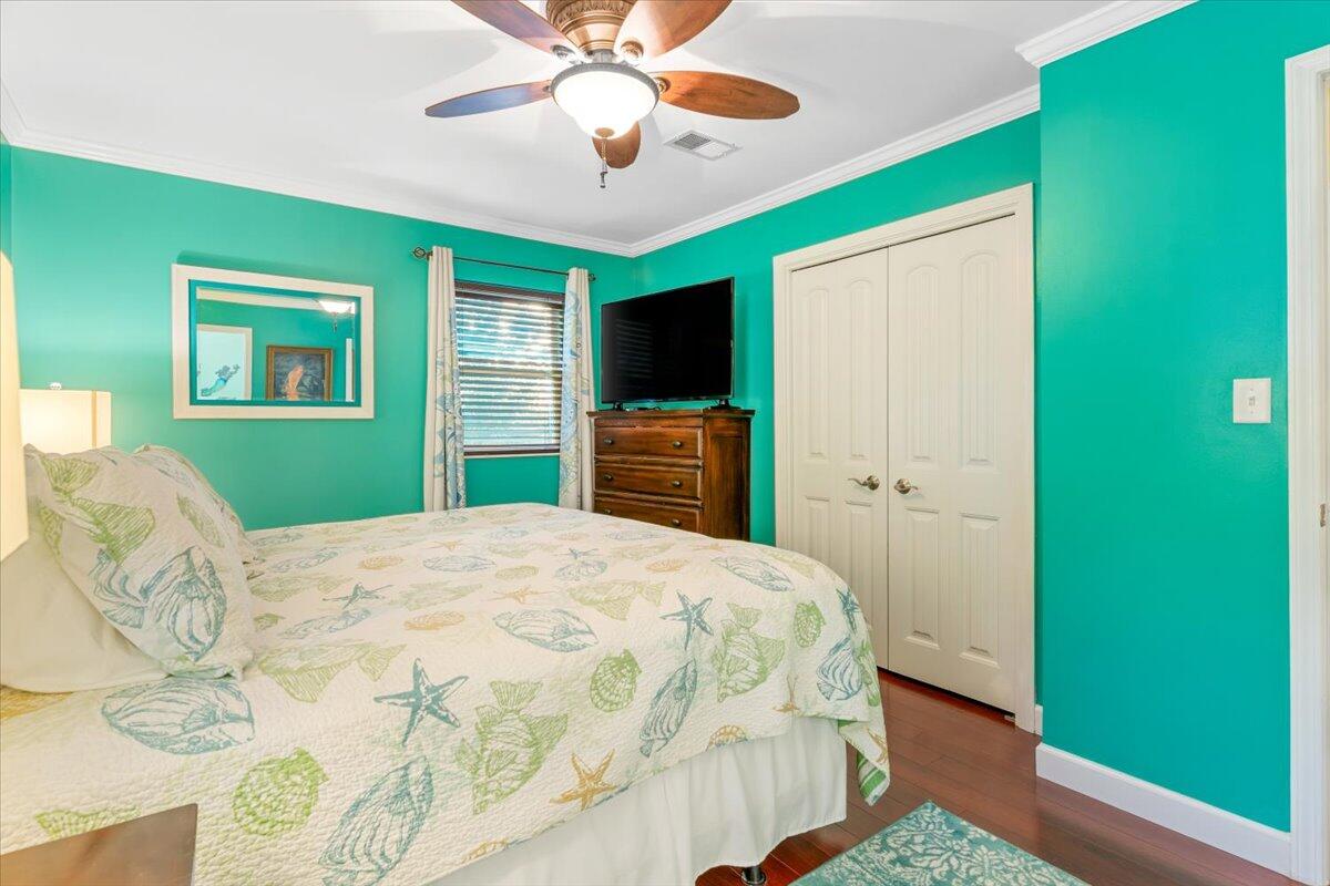 COLONIAL HEIGHTS - Residential