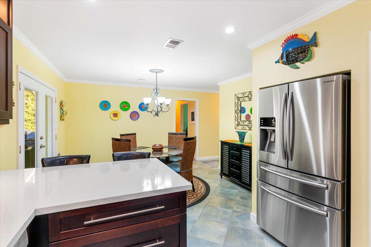COLONIAL HEIGHTS - Residential