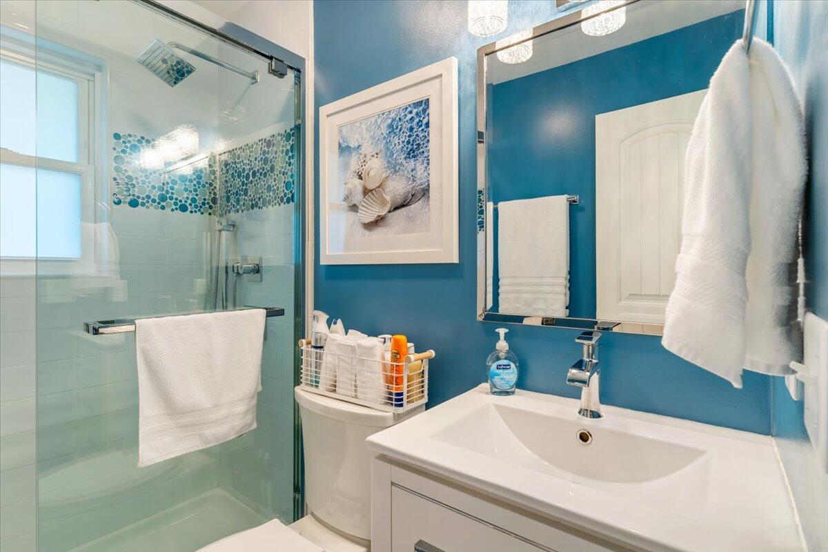 COLONIAL HEIGHTS - Residential