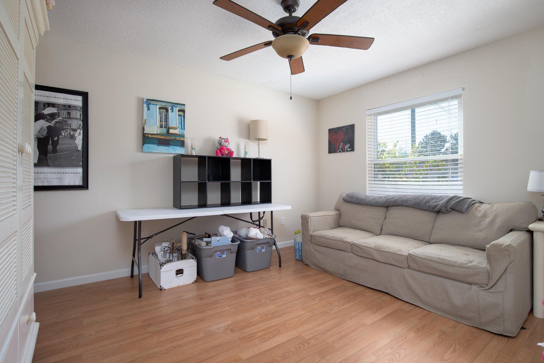 OAKRIDGE MANOR LOT 22 - Residential