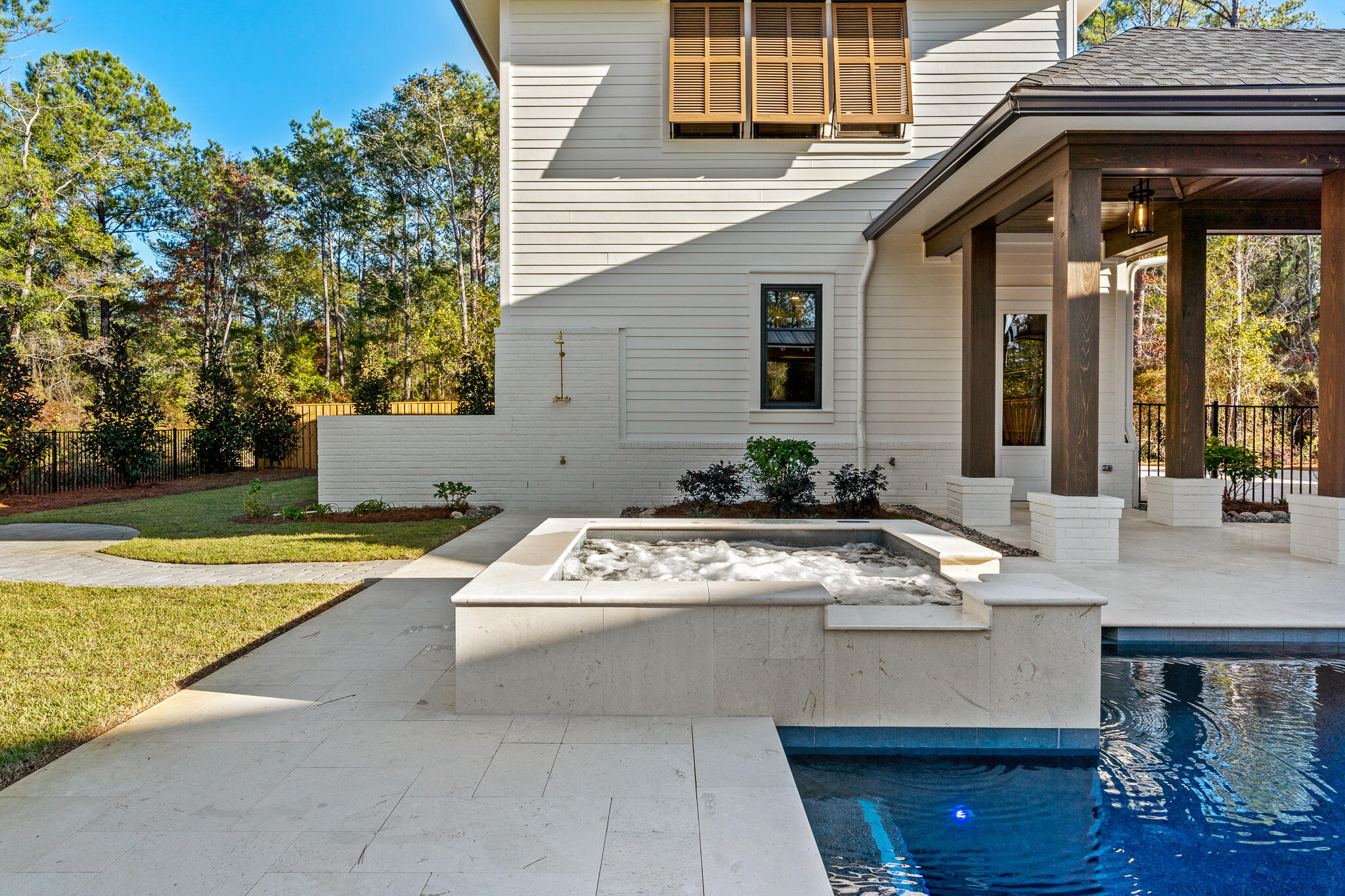STEAMBOAT LANDING - Residential