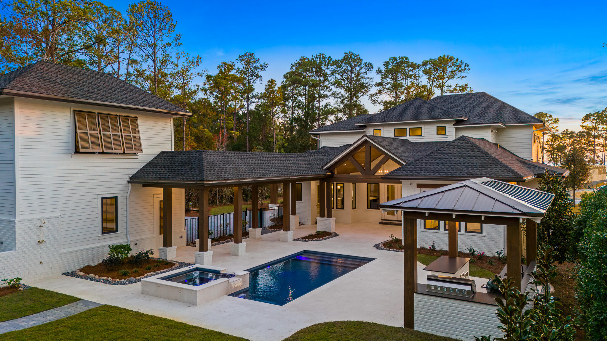 STEAMBOAT LANDING - Residential