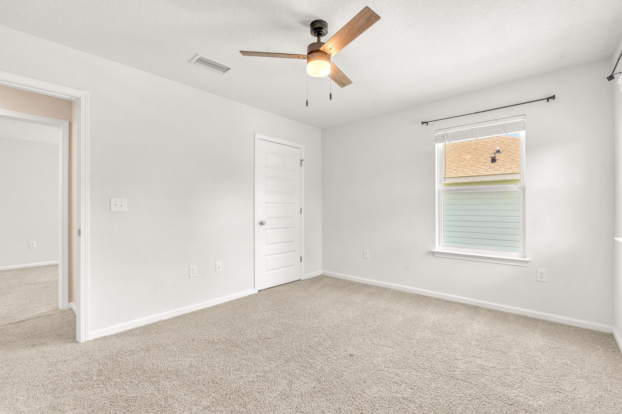 HAMMOCK BAY - Residential Lease