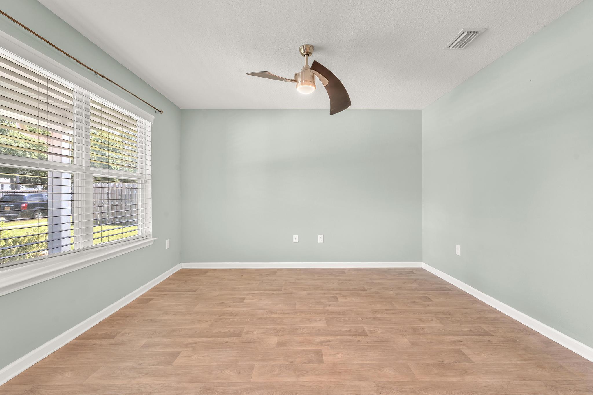 HAMMOCK BAY - Residential Lease