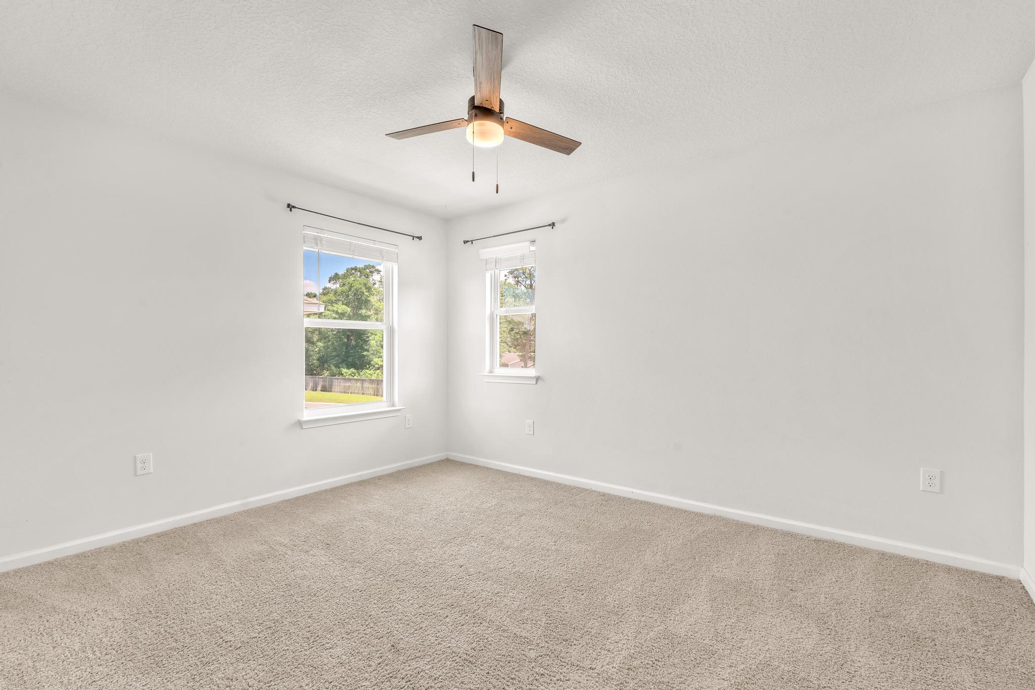 HAMMOCK BAY - Residential Lease