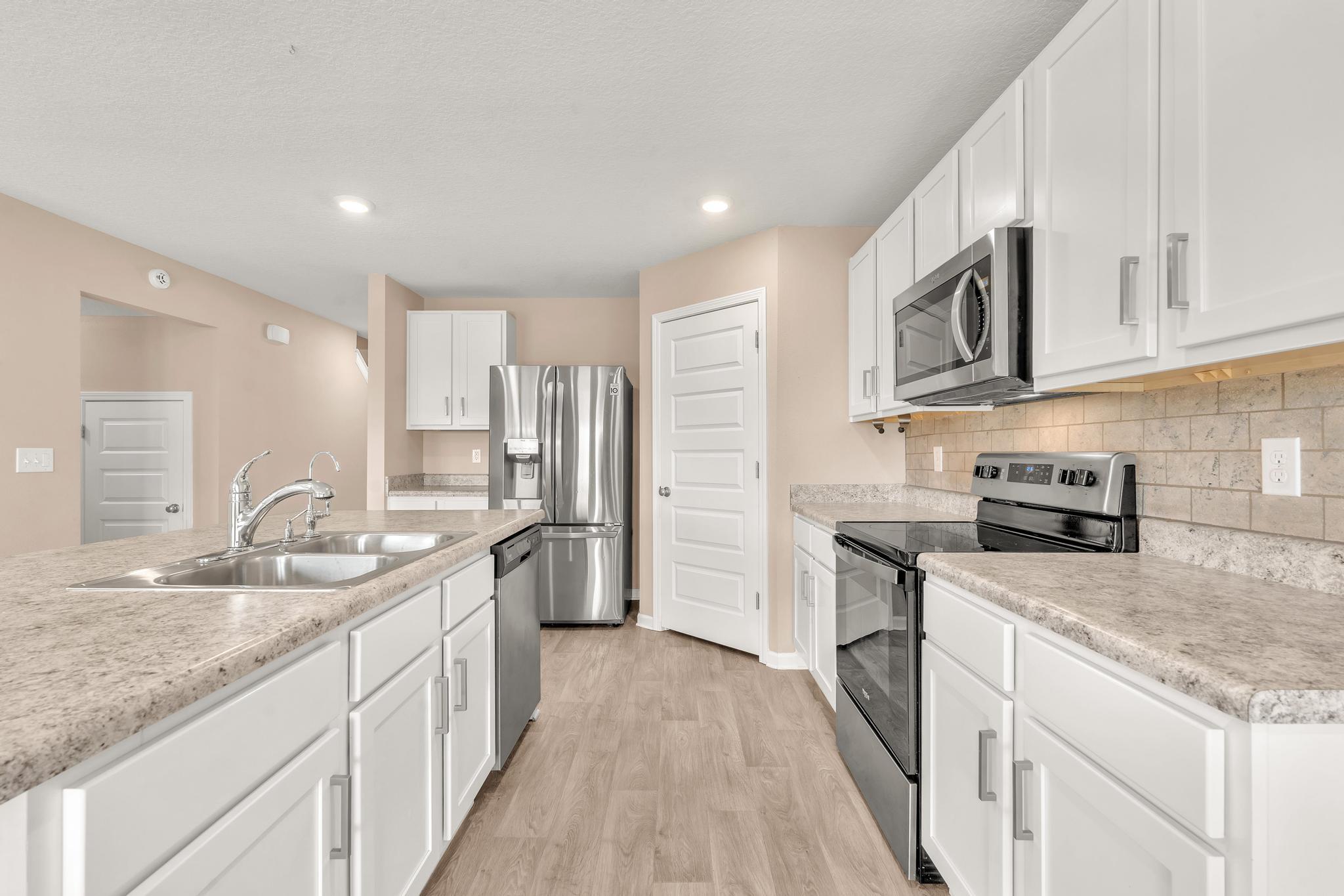 HAMMOCK BAY - Residential Lease