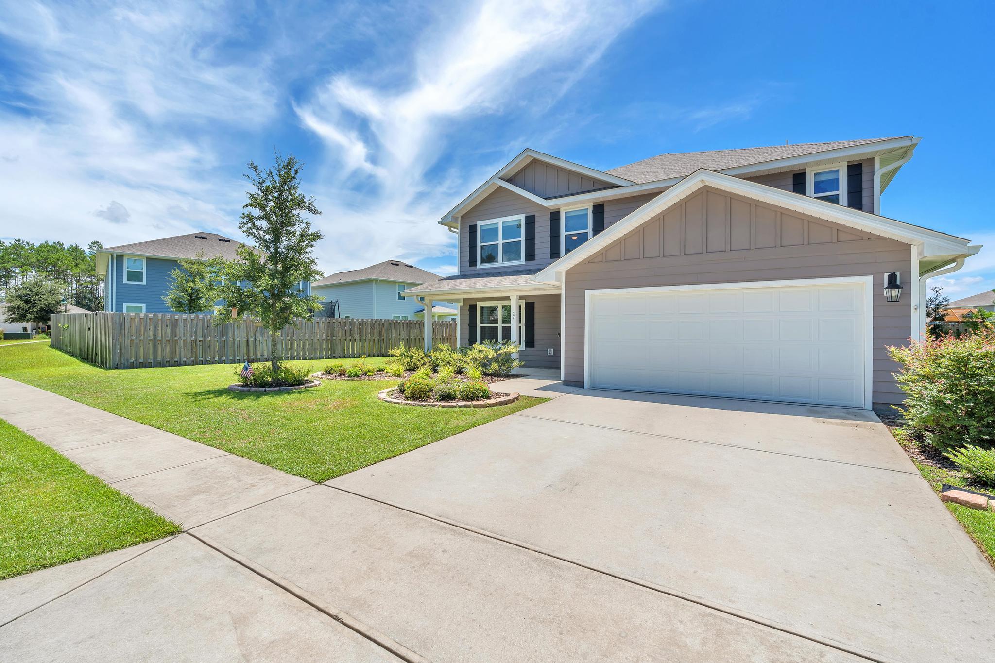 HAMMOCK BAY - Residential Lease