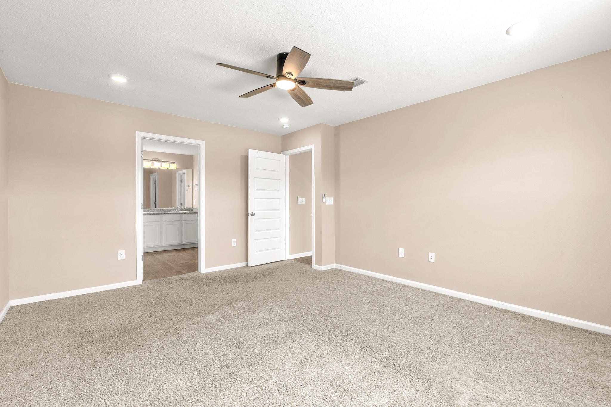 HAMMOCK BAY - Residential Lease