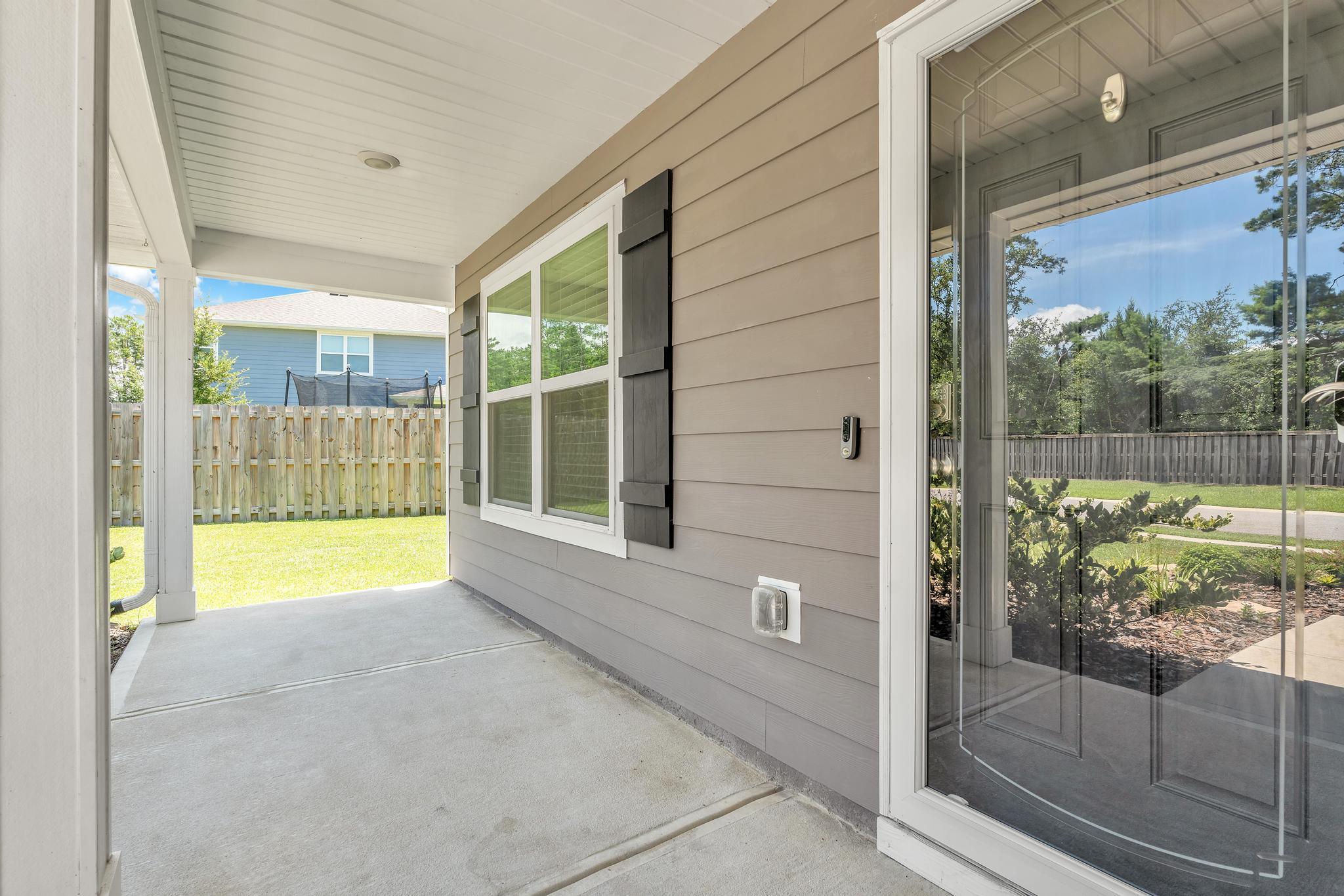 HAMMOCK BAY - Residential Lease