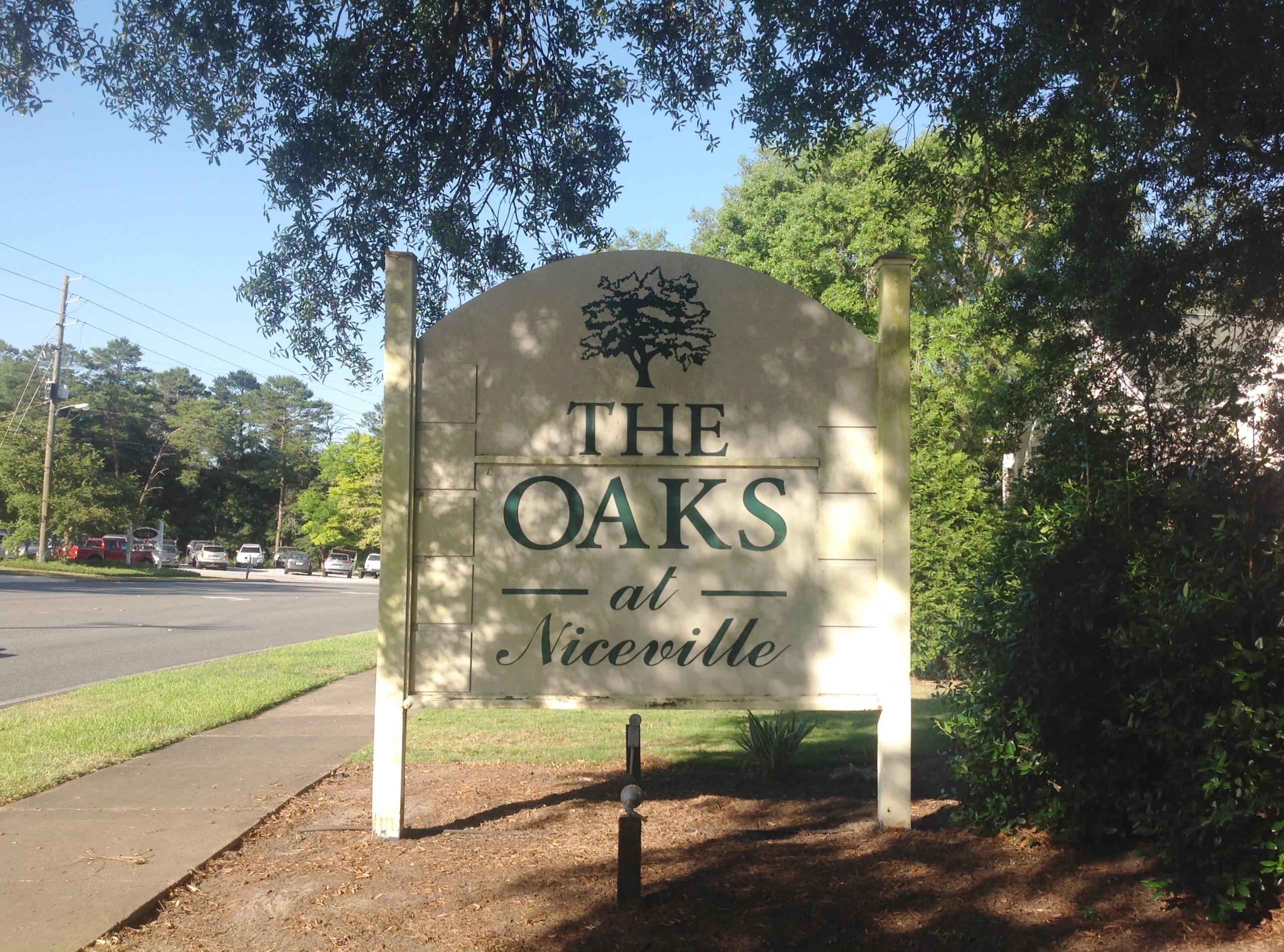 THE OAKS AT NICEVILLE PH II - Residential