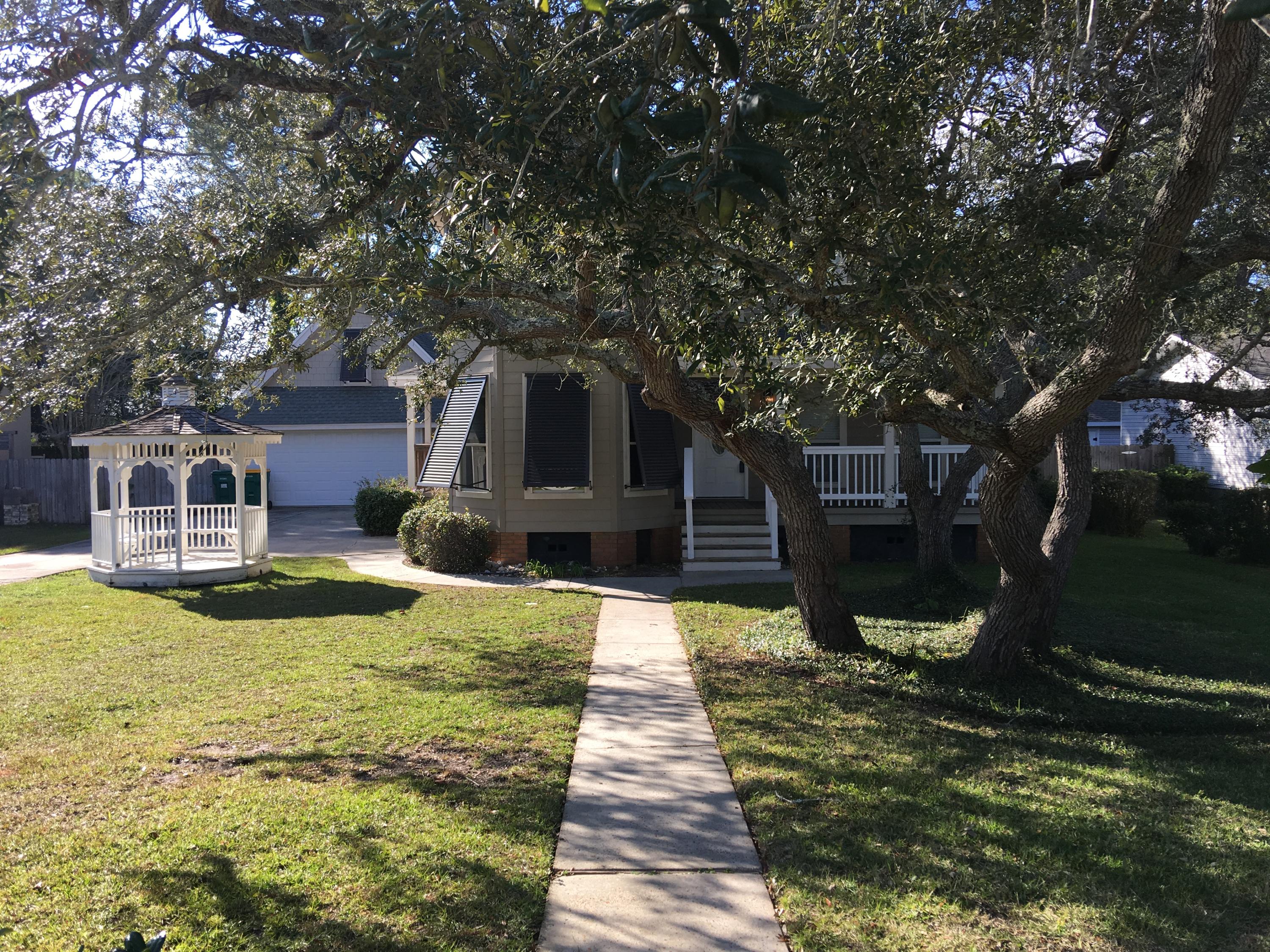 KELL-AIRE GARDENS - Residential