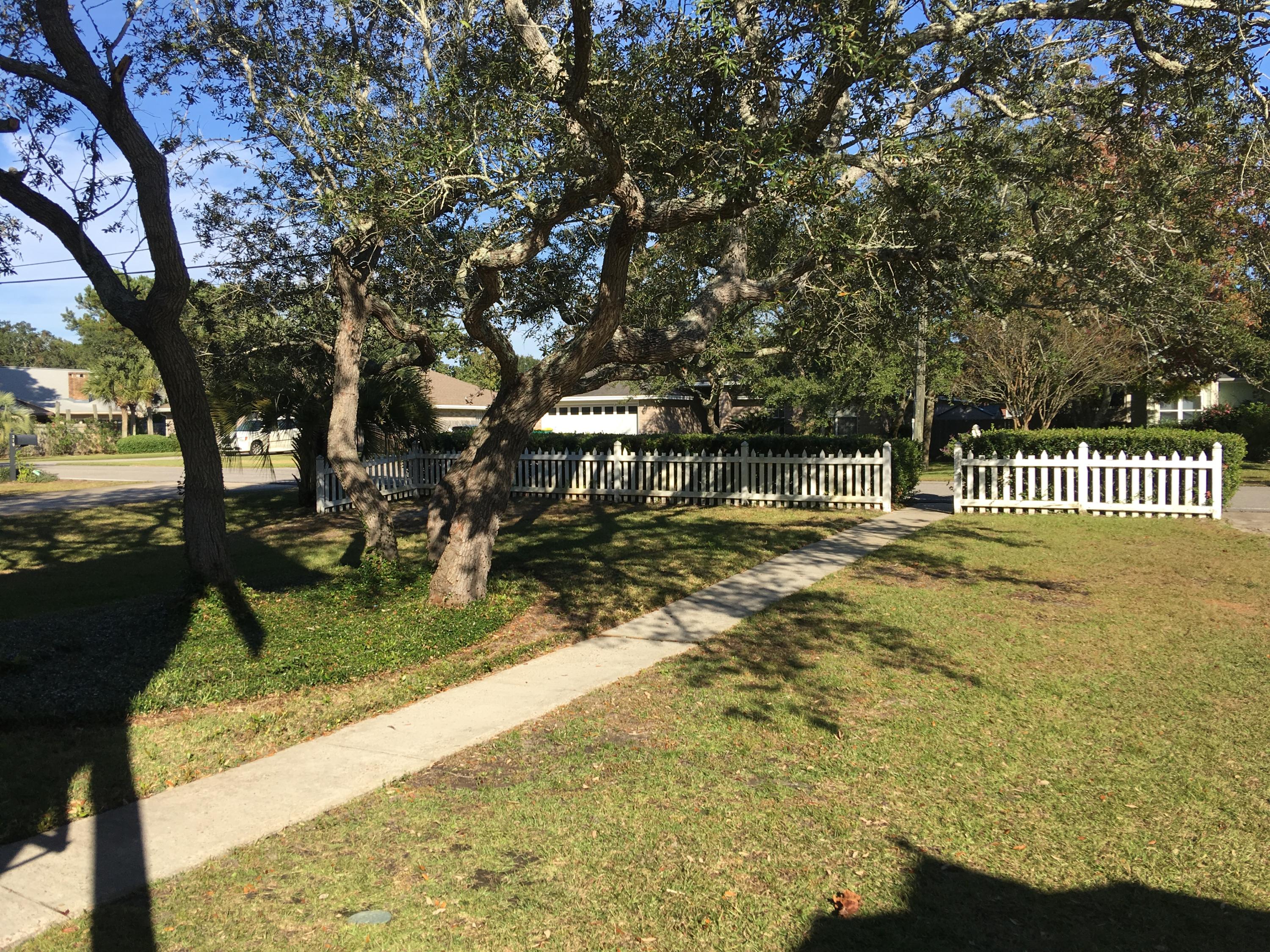 KELL-AIRE GARDENS - Residential