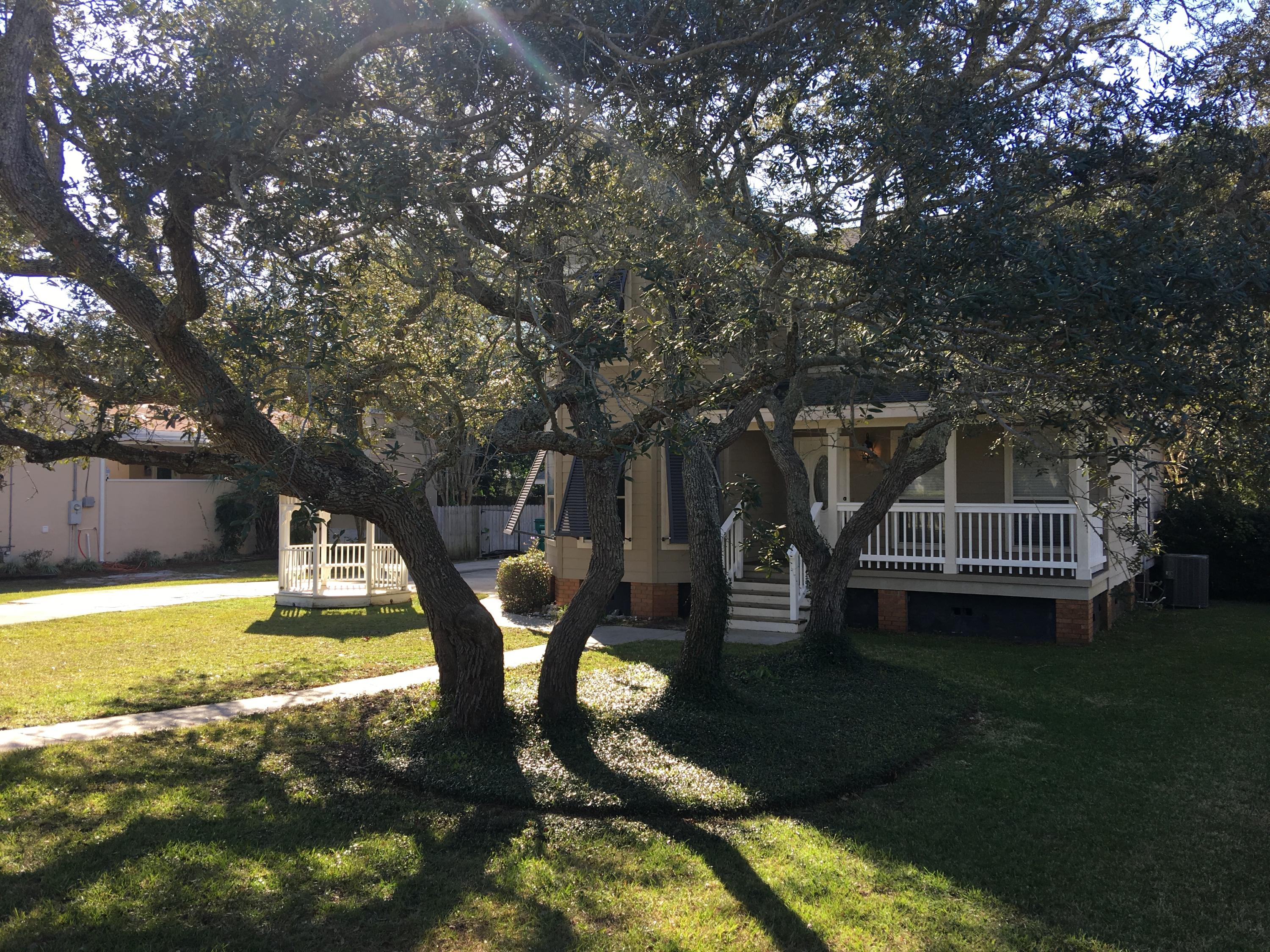 KELL-AIRE GARDENS - Residential