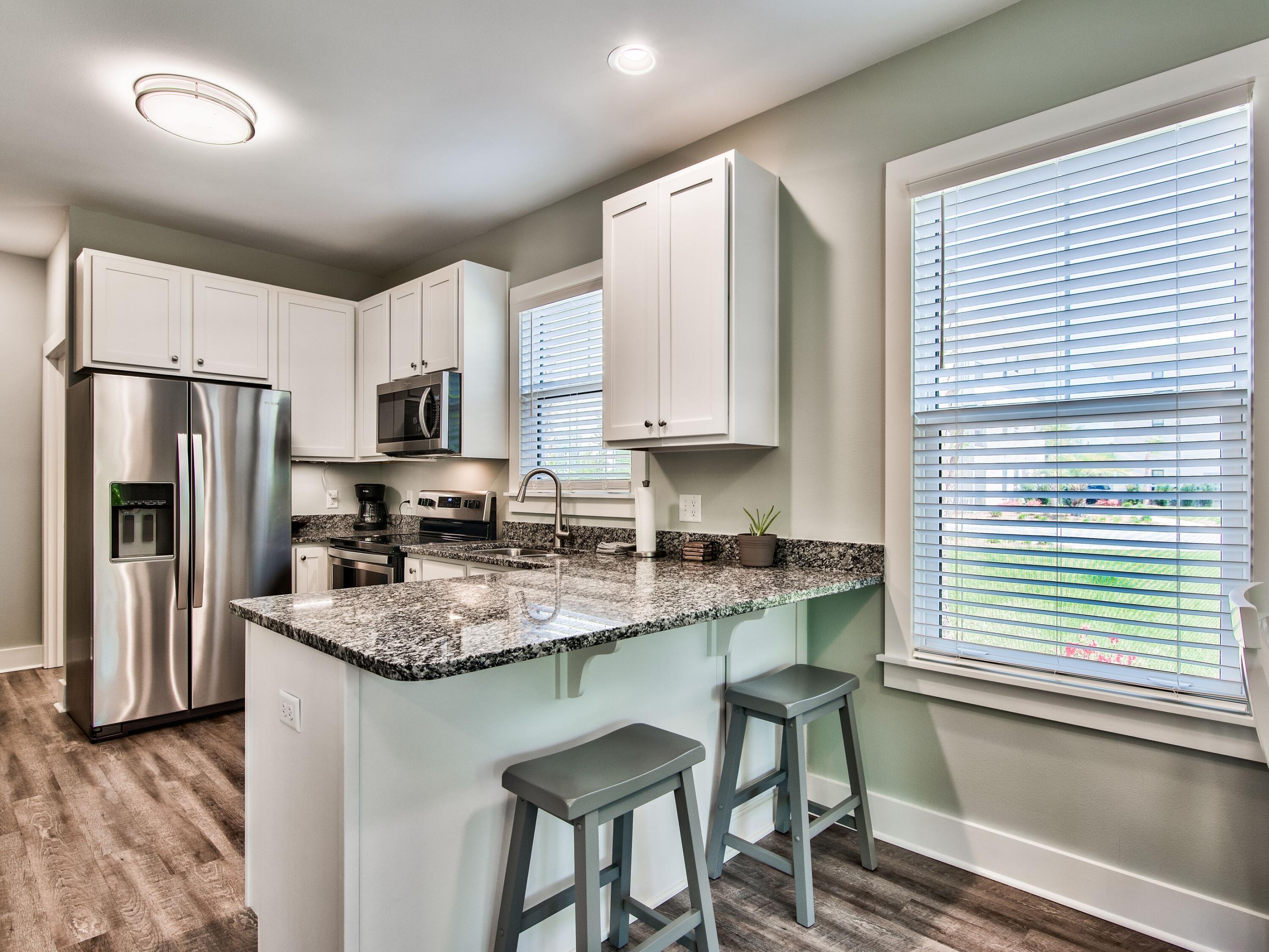 Hidden Lake condominiums - Residential