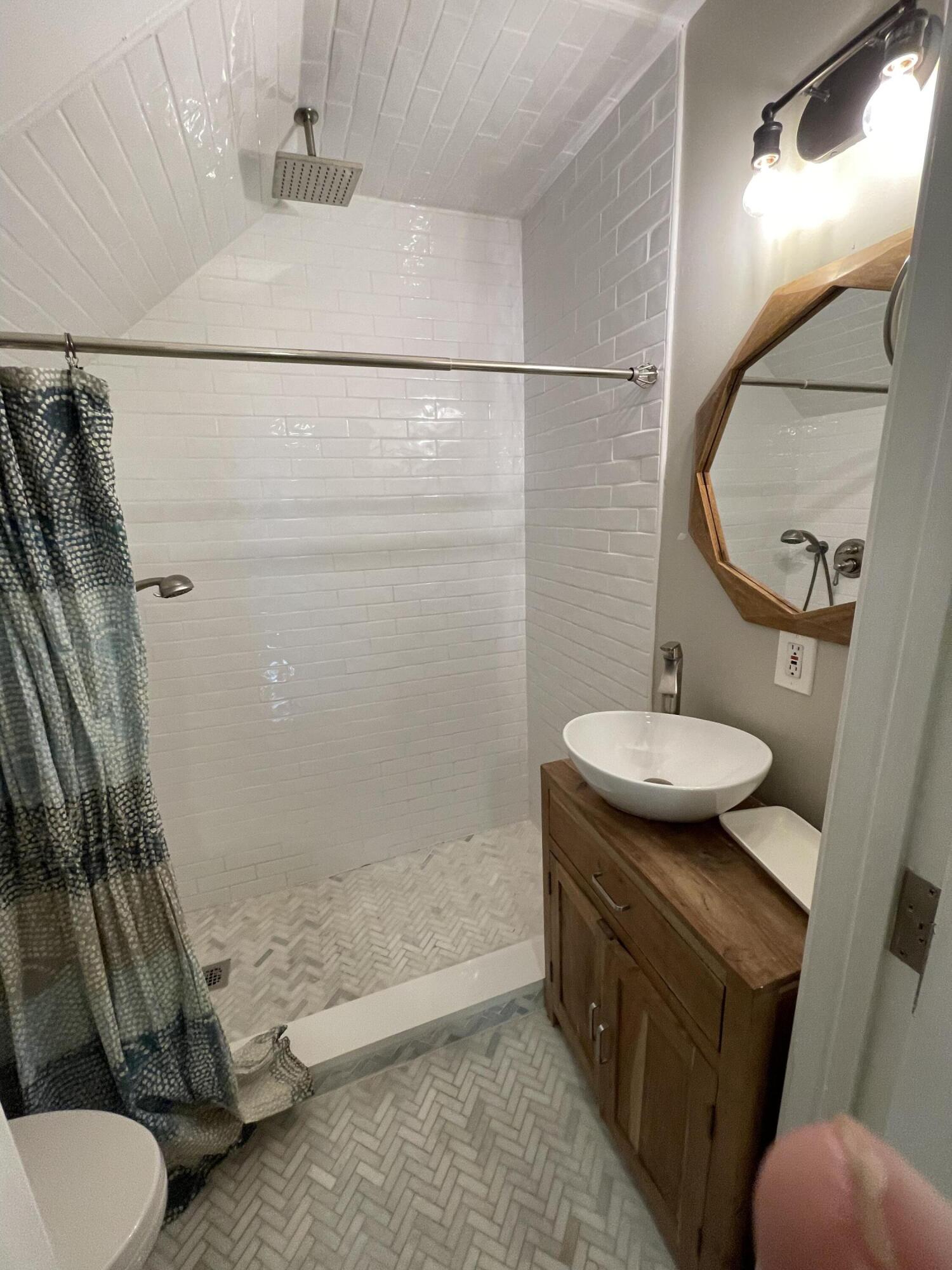 N/A - Residential Lease